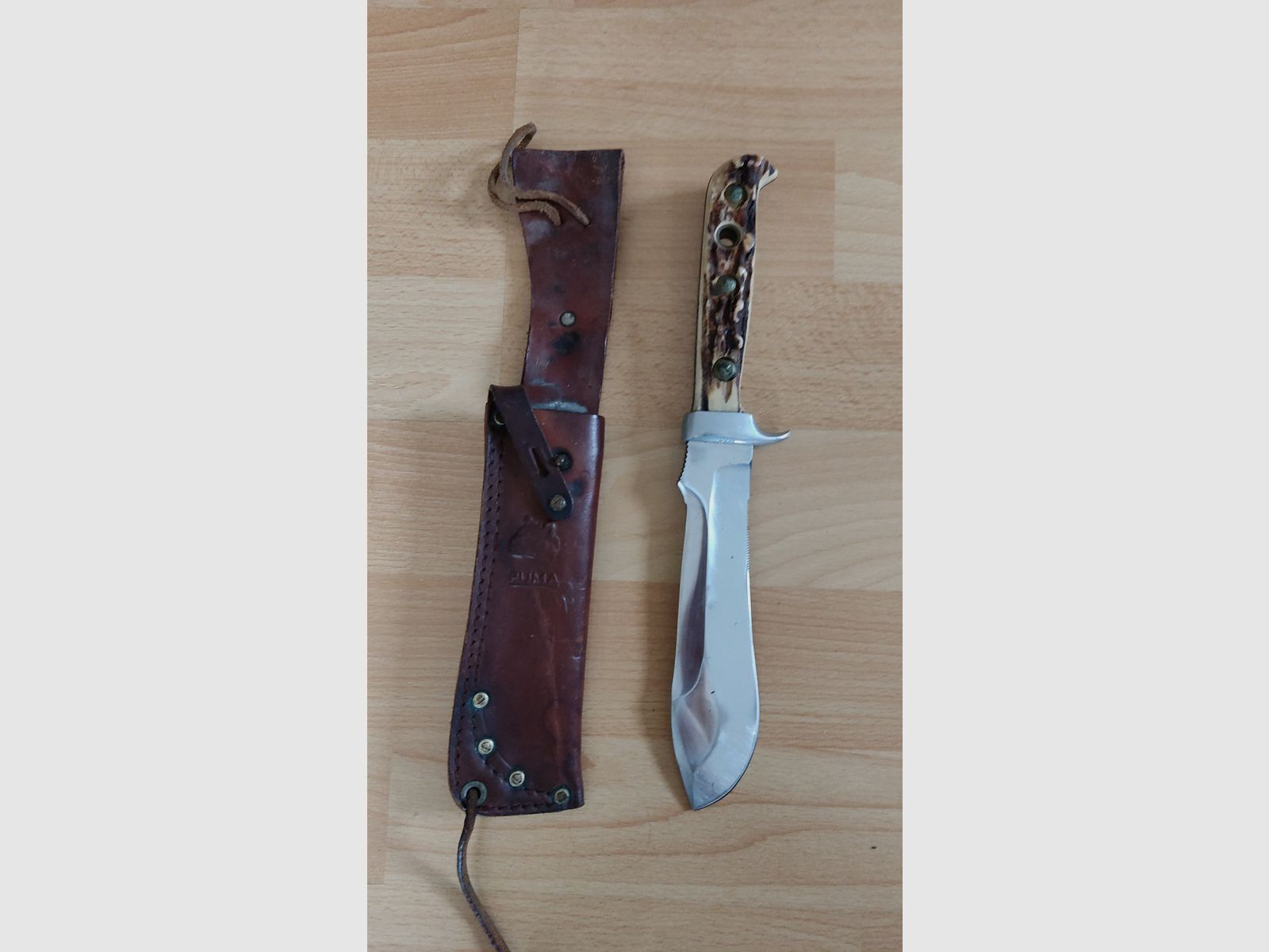 Puma Messer mit Lederscheide 