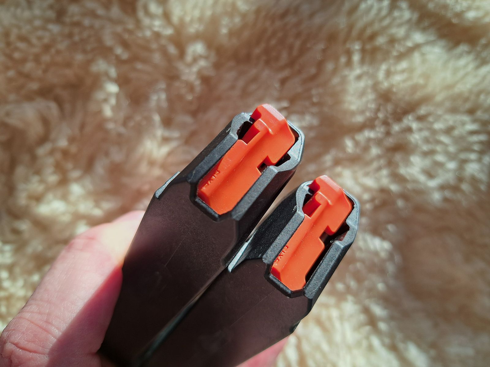 2 neuwertige MAGPUL MAG546-BLK PMAG 17 GL9  Glock 17 Magazine