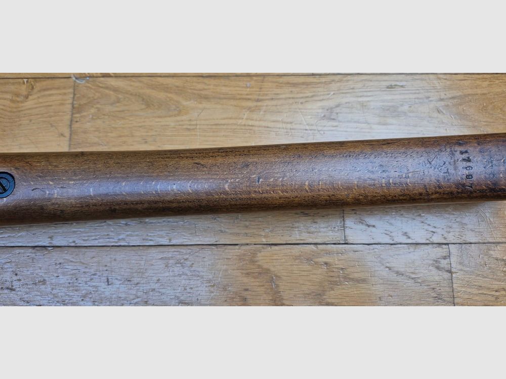 Schöner Lee-Enfield N°8 MKI – Britische Vorschriftstraining-Waffe – Kal. .22LR – Fazakerley-Fertigung von 1952 – Schönes militärisches „zivilisiertes“ Exemplar – Militärdiopter von guter Qualität – Sehr schöner Lauf und gute Mechanik – schönes Holz – TBE, Bild 10 von 31