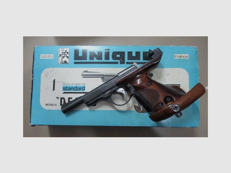 Pistole .22lr Unique DES 69 mit Karton DES69