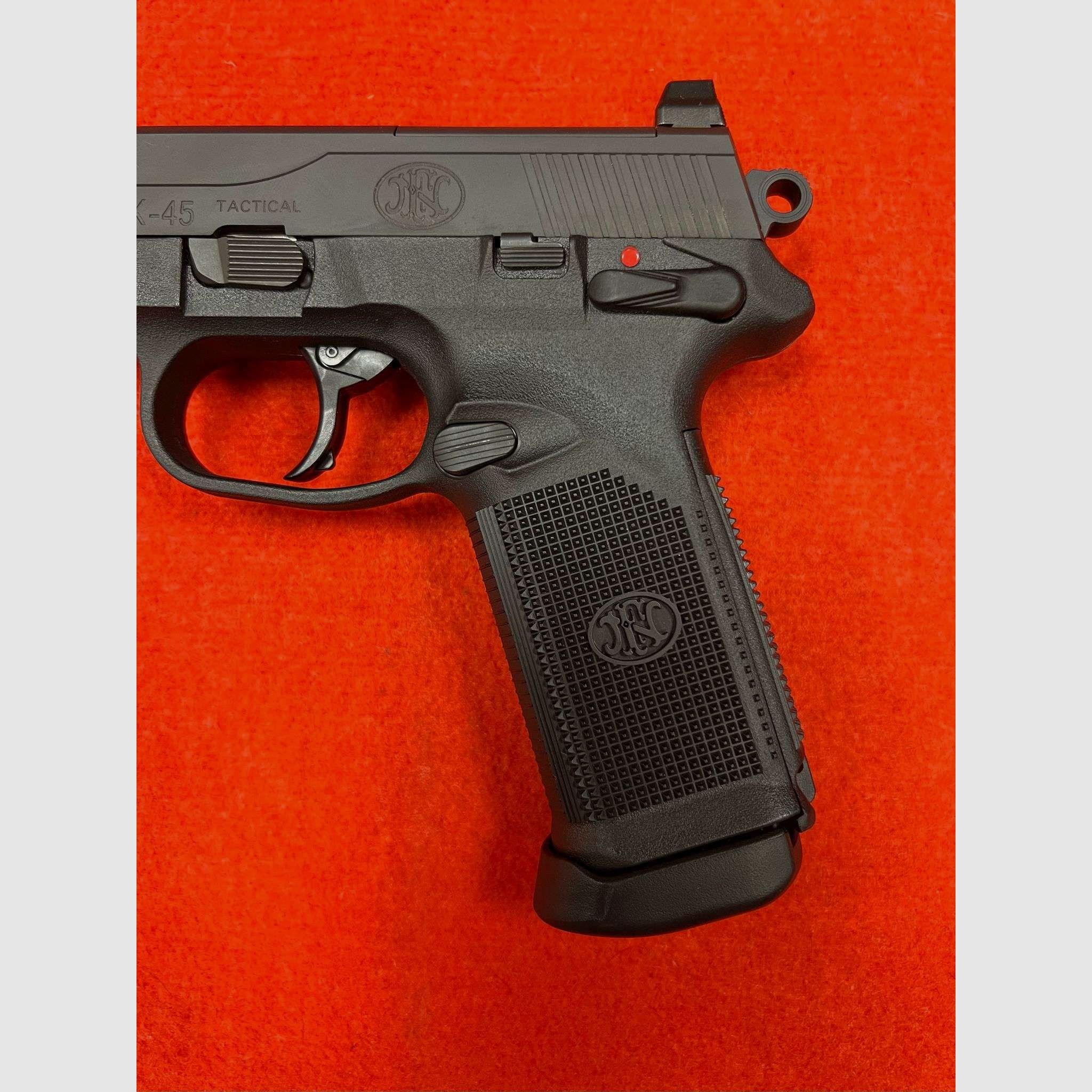 FN Herstal Modell FNX45 Tactical Kaliber 45 ACP, Bild 3 von 5