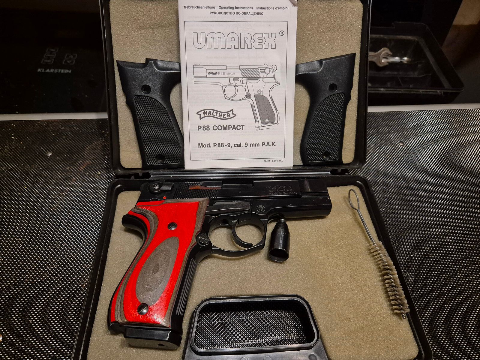 Walther P88-9 kompakt Schreckschuss Sammlerwaffe