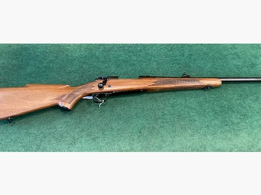 WINCHESTER M70 CAL.243W, EX COLLECTIE