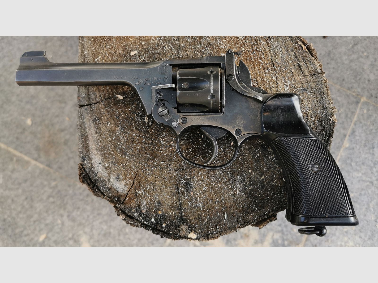 Enfield No.2 MK I WKII origineel omgebouwd naar 9mm R knal vrij vanaf 18 jaar