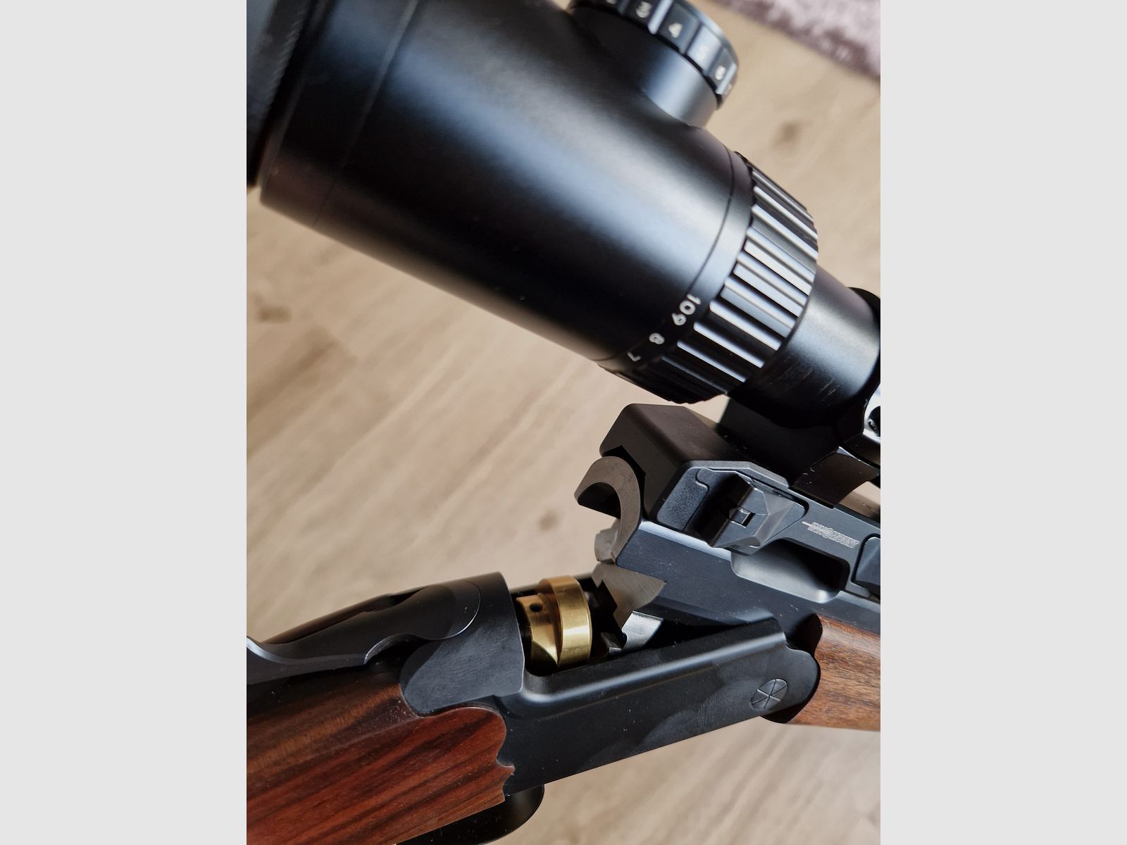 Offerta completa Merkel K5 Extreme calibro .308 Win (ottica inclusa montaggio, silenziatore, custodia per fucile e cinghia per fucile)