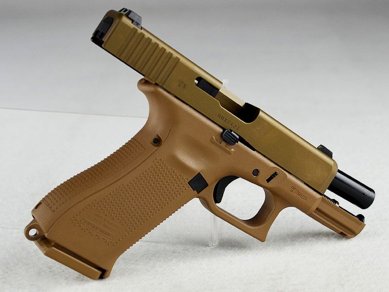 GLOCK 19X Coyote