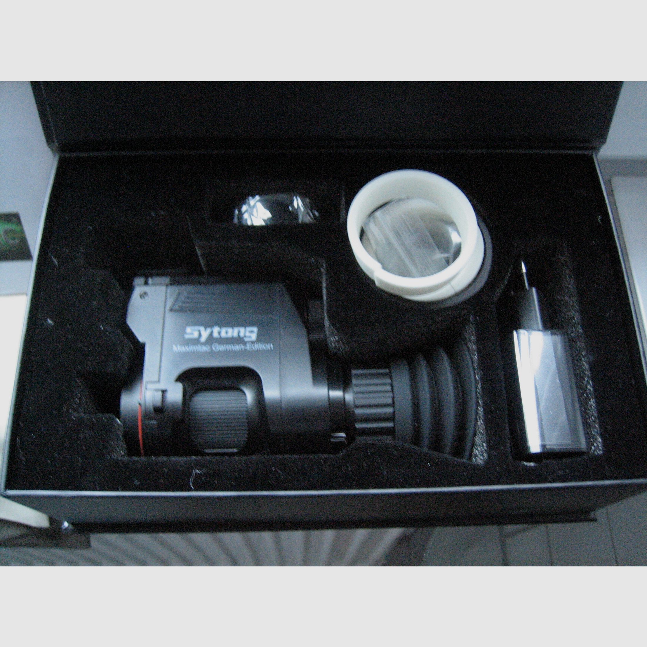 Sytong Night Vision HT-660 plus Maximtac Infrared Illuminator 850nm Gen. 2