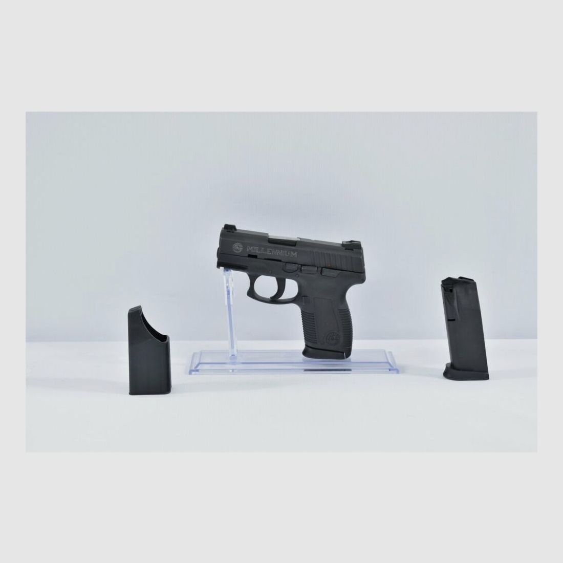 Pistolet Taurus PT145 .45Auto, image 2 sur 2