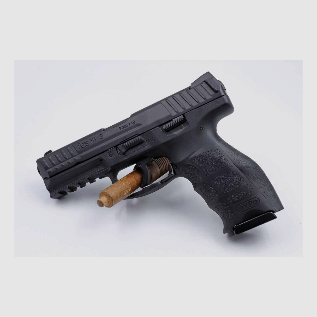 Umarex Heckler & Koch VP9 4.5mm (.177) BB, CO2, Blowback
