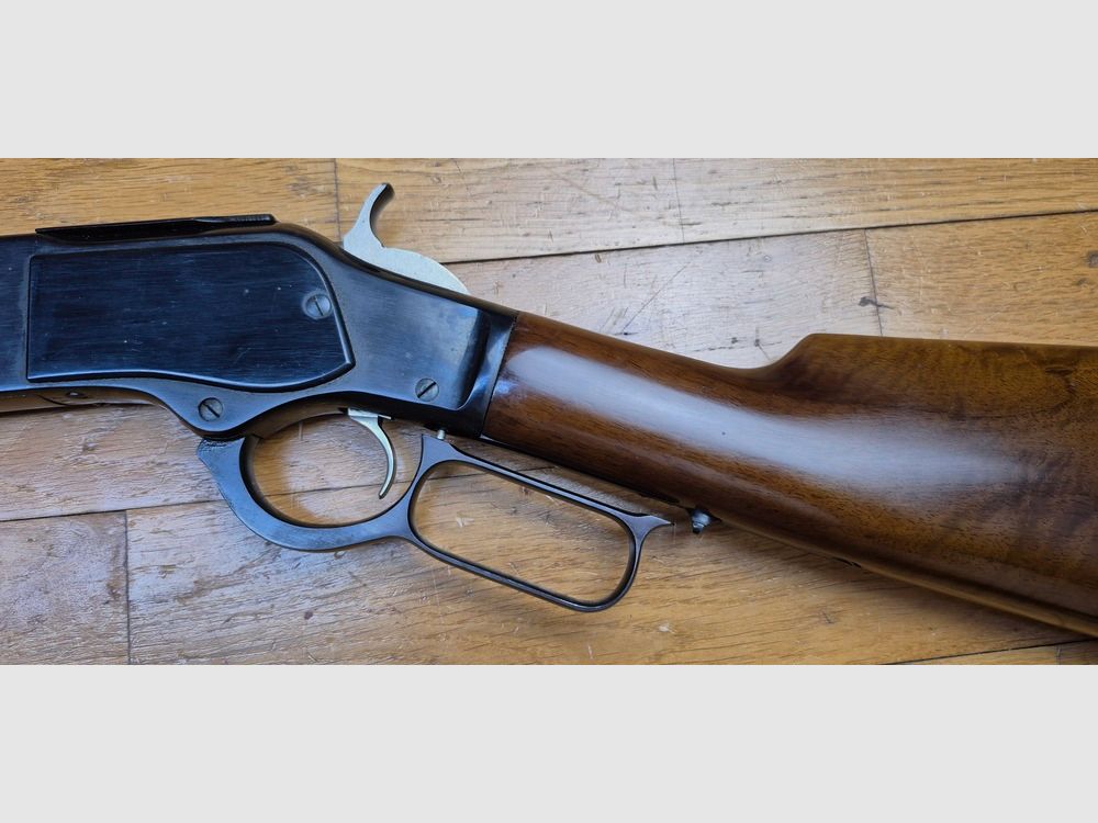 Muy bonita Winchester 1873 – Modelo Carabina de Euroarms – Arma Made in Italy de 1971 – Cal. 44-40 Win – 9 disparos +1 – ¡Excelente estado! – TBE+ /TBE++, imagen 28 de 34