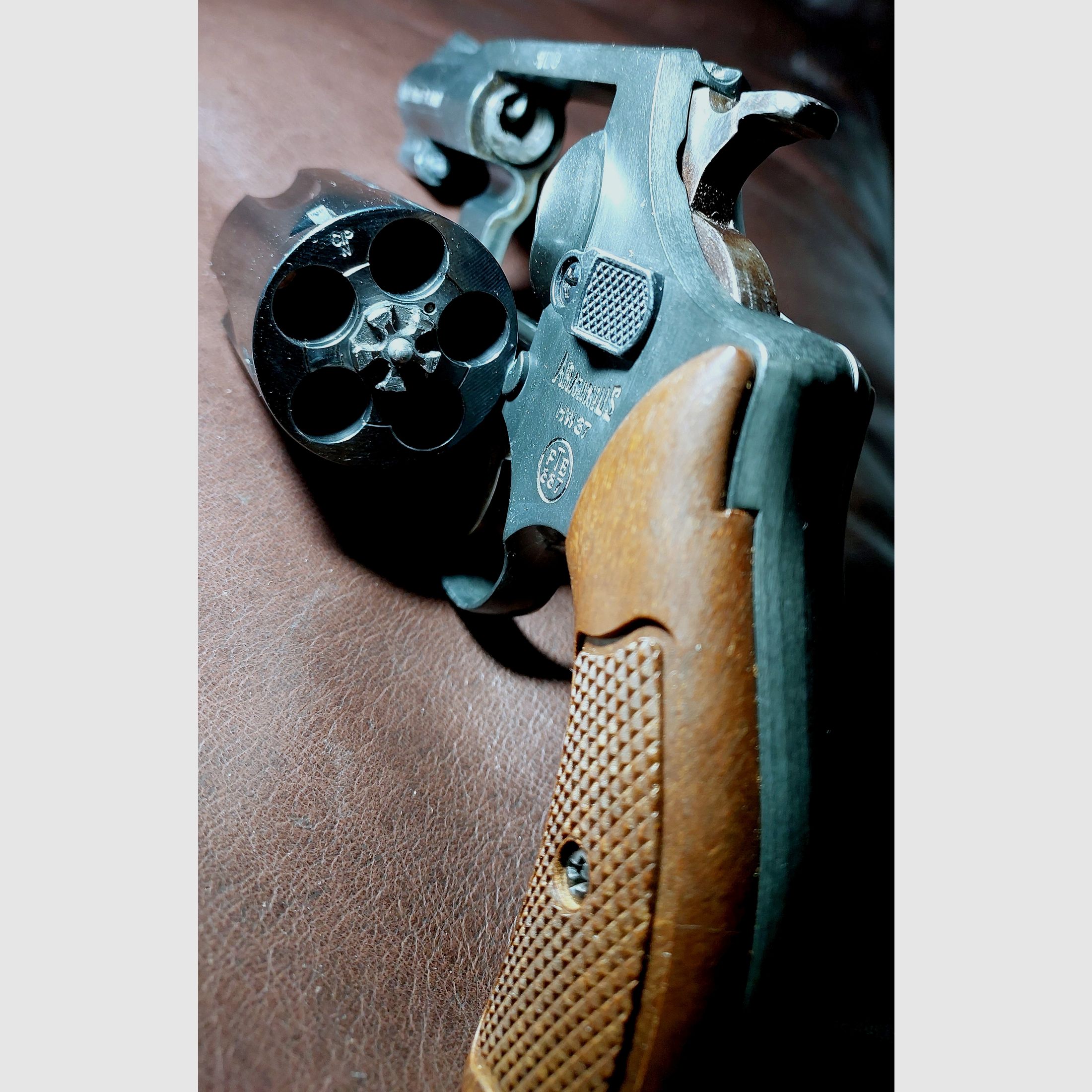 Weihrauch HW37 Kal. 9mm R.K. (PTB 887) OVP sehr gut erhalten (Arminius HW 37)
