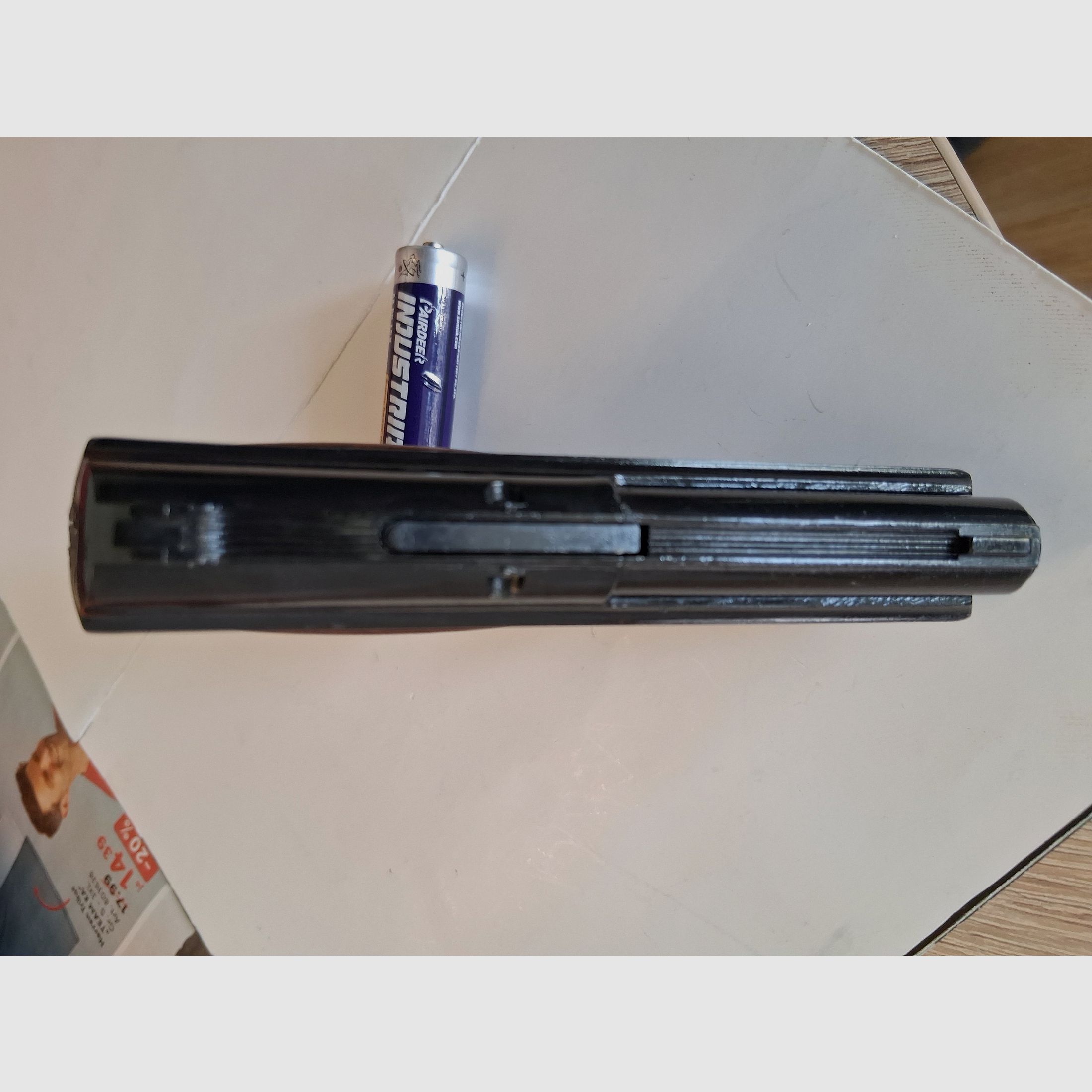 Sammler aufgepasst !!! HS Mod. 5A "G" Holzgriffschalen, Ersatzmagazin, TOP Zustand, ungeschossen