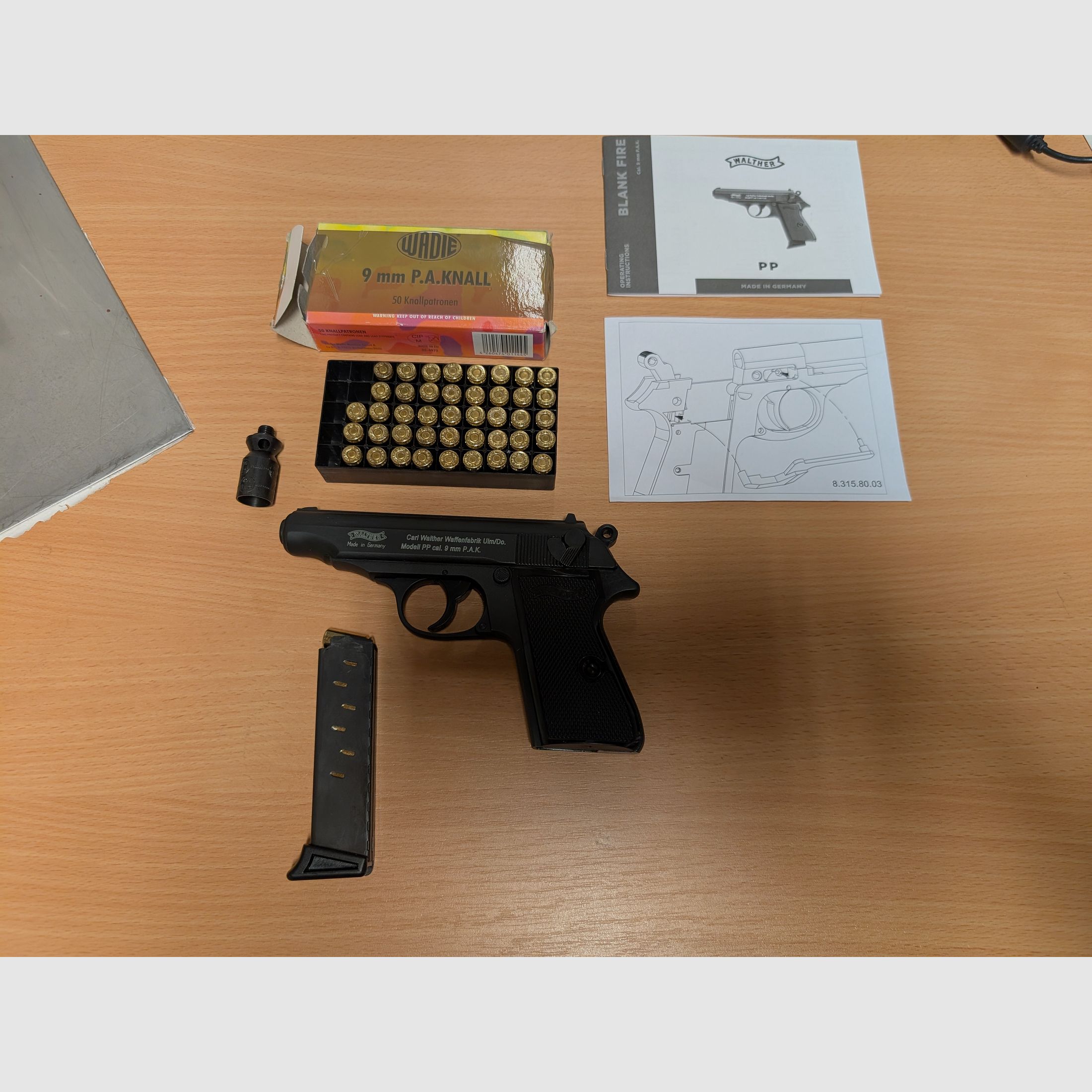 Walther PP 9 mm P.A.K. in goede staat/ incl. munitie