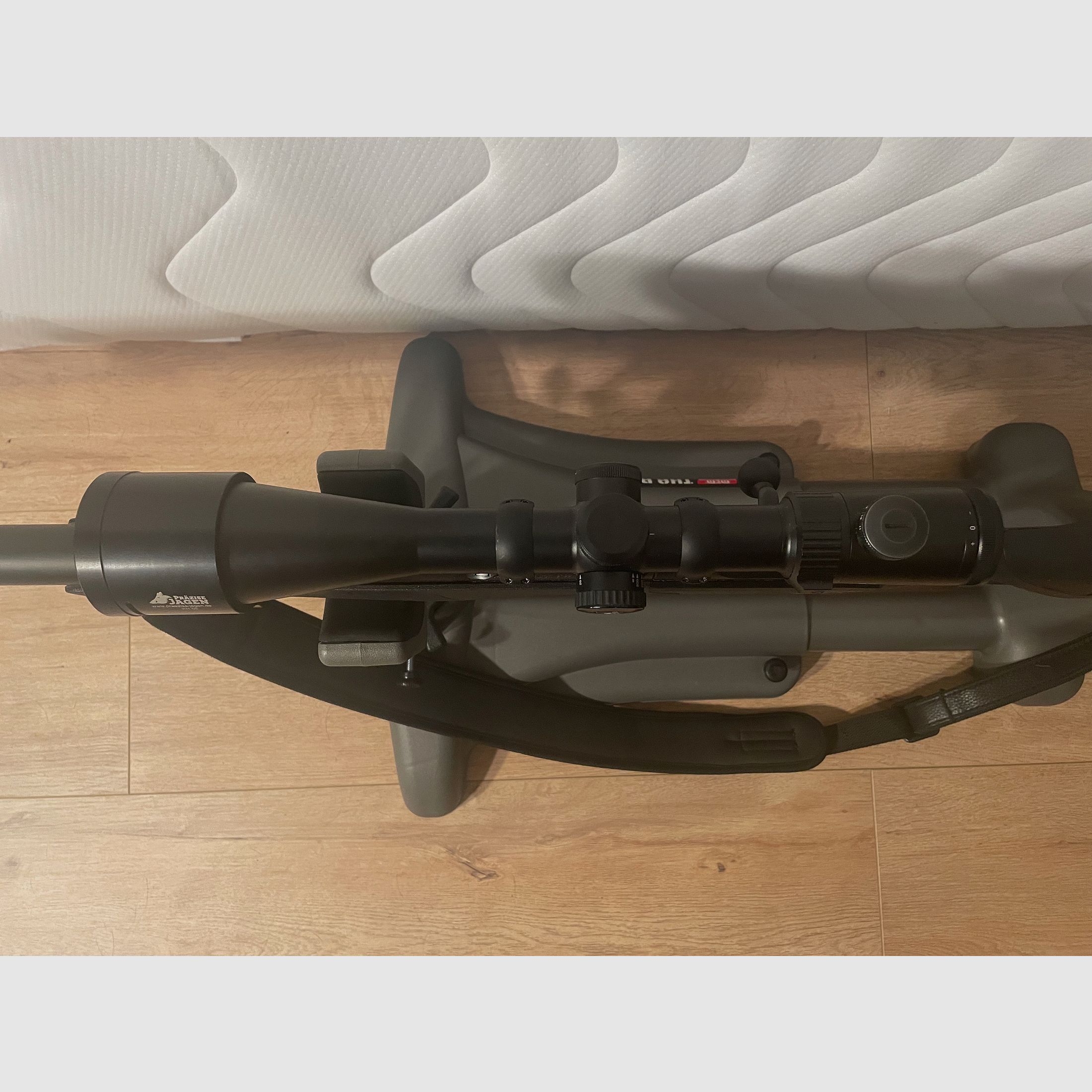 Blaser R8 Ultimate Silence complete package including riflescope and thermal imaging