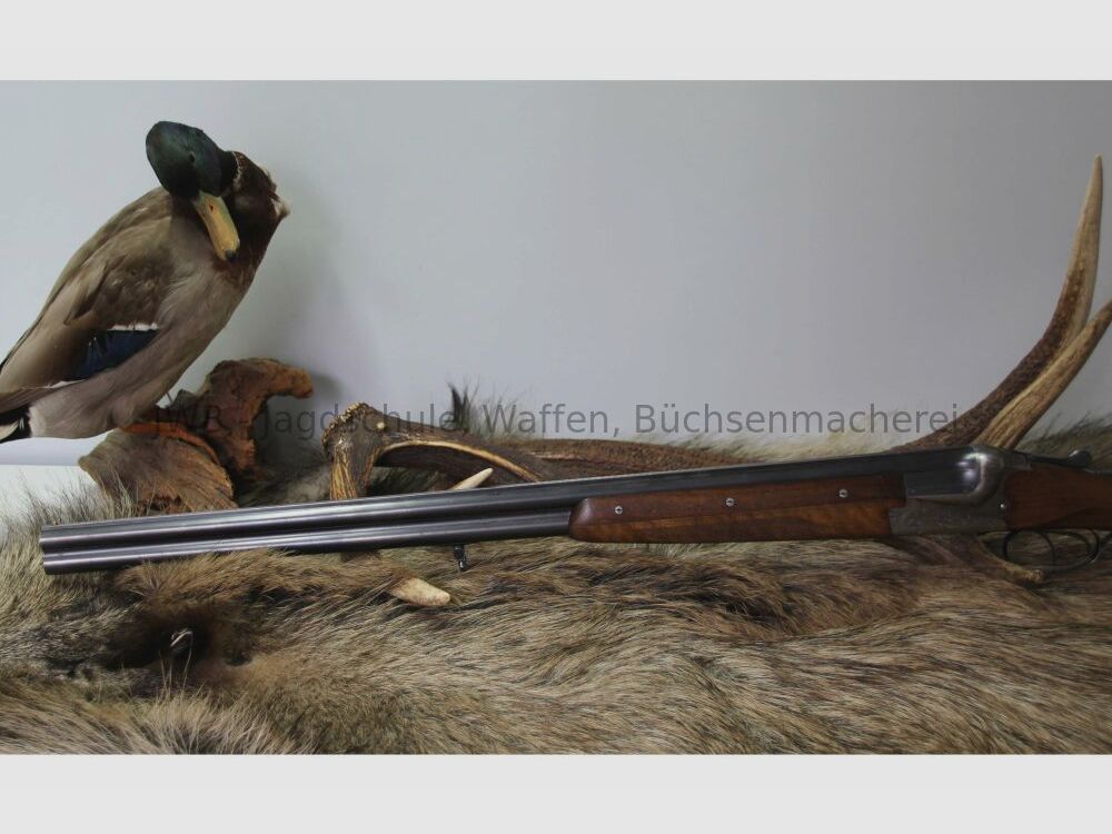 Light and manageable Merkel shotgun 16/70