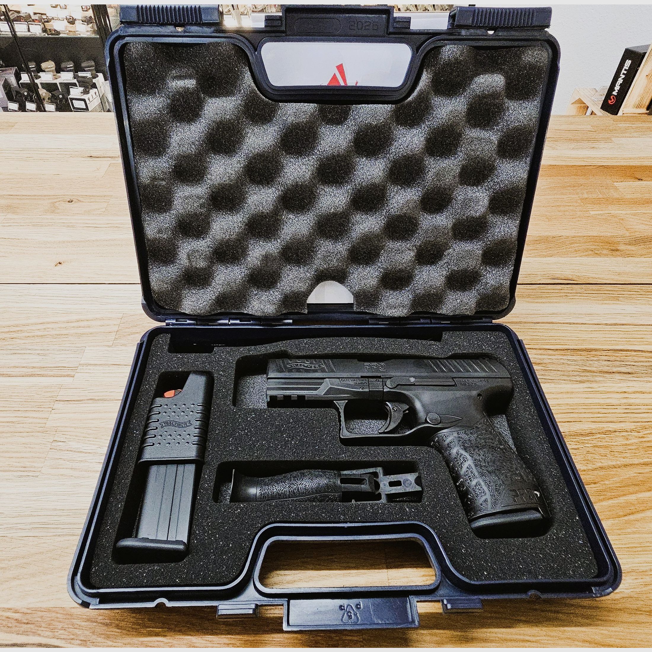 Walther – Pistol / PPQ M2 / 9mm / Used, image 1 of 4