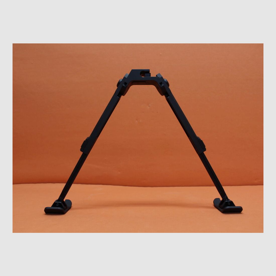 Fortmeier Fortmeier Zweibein H210 3-P 12:00 Höhe ca. 210 - 260mm Alu schwarz mit Rastenverstellung und Kufen