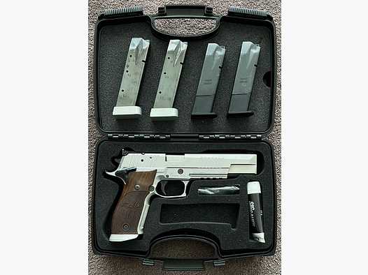 Sig Sauer P226 X-Six Classic 9mm