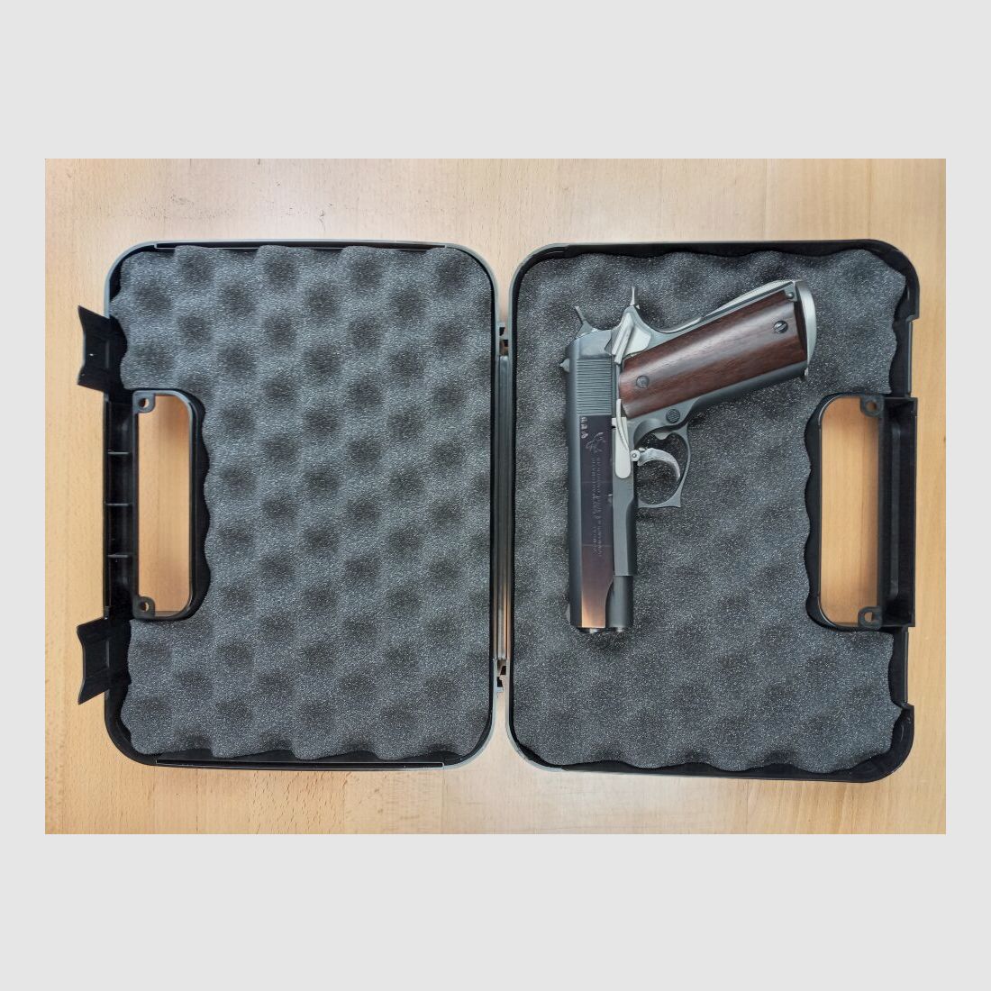 Colt Combat Commander Double Action