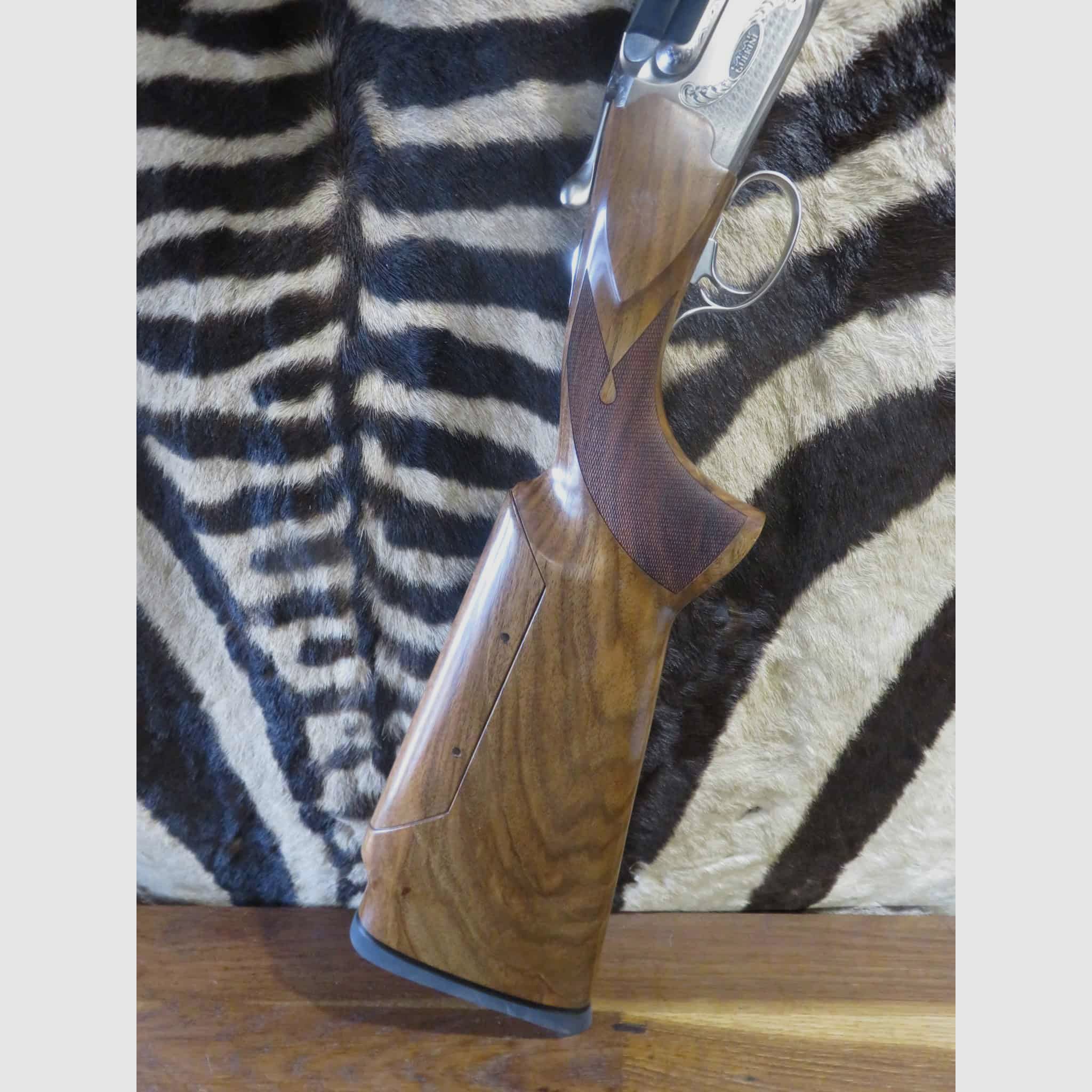 Escopeta CAESAR GUERINI Invictus I Ascent TRAP cal.12/70 cañones 76 cm 8 chokes banda alta, imagen 10 de 12