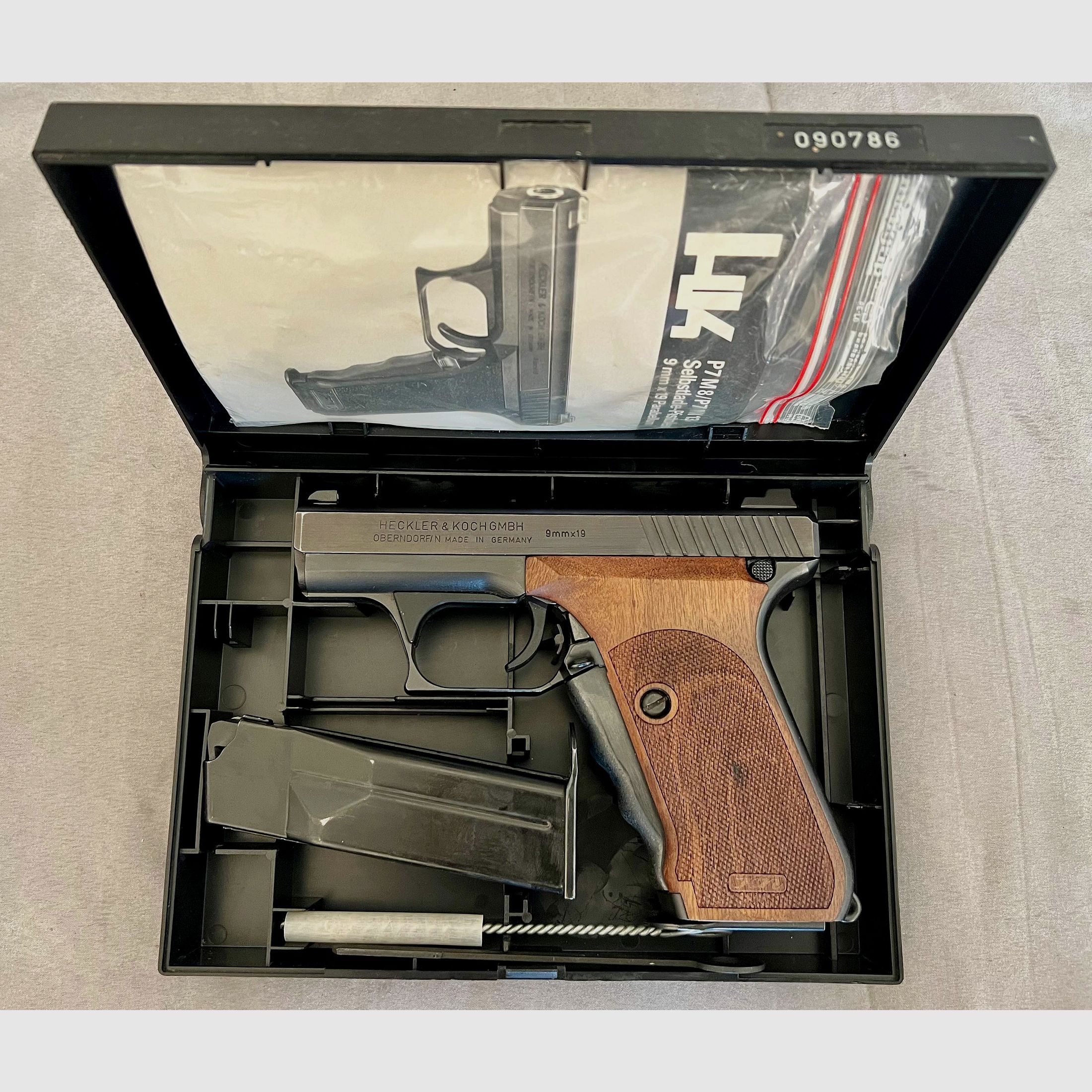 Heckler & Koch HK P7 M13 completely ORIGINAL & NEW (no SIG 210, Korriphila, Korth, Manurhin, Brüner CZ, Tanfoglio, Target Champion, S&W, Freedom Arms Casull, Customshop)