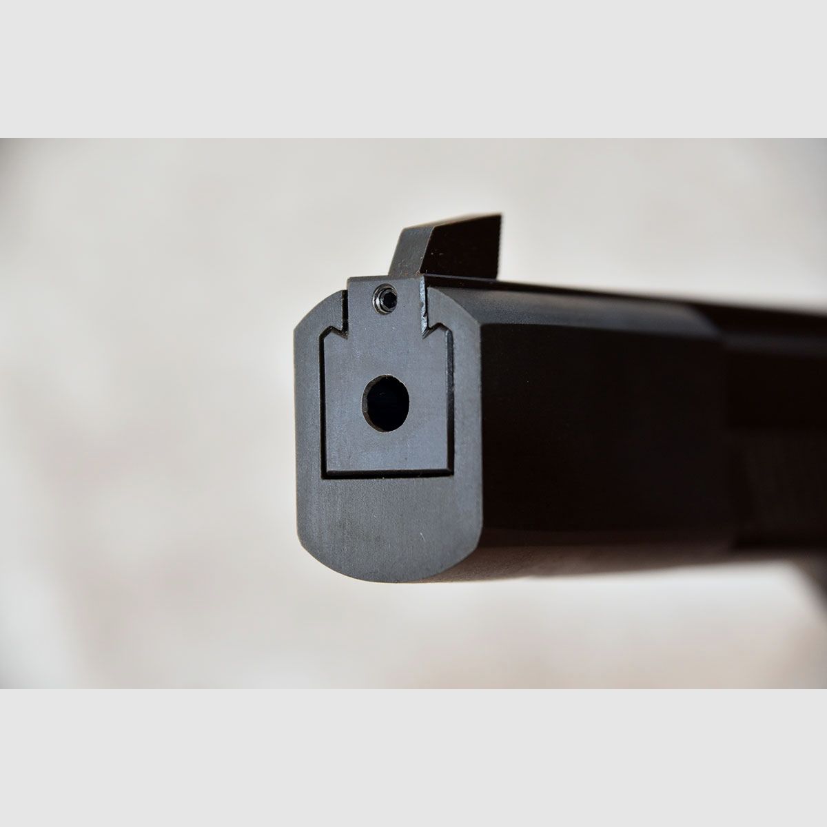 ERMA ESP 85 - pistolet de sport .22lr, image 4 sur 5