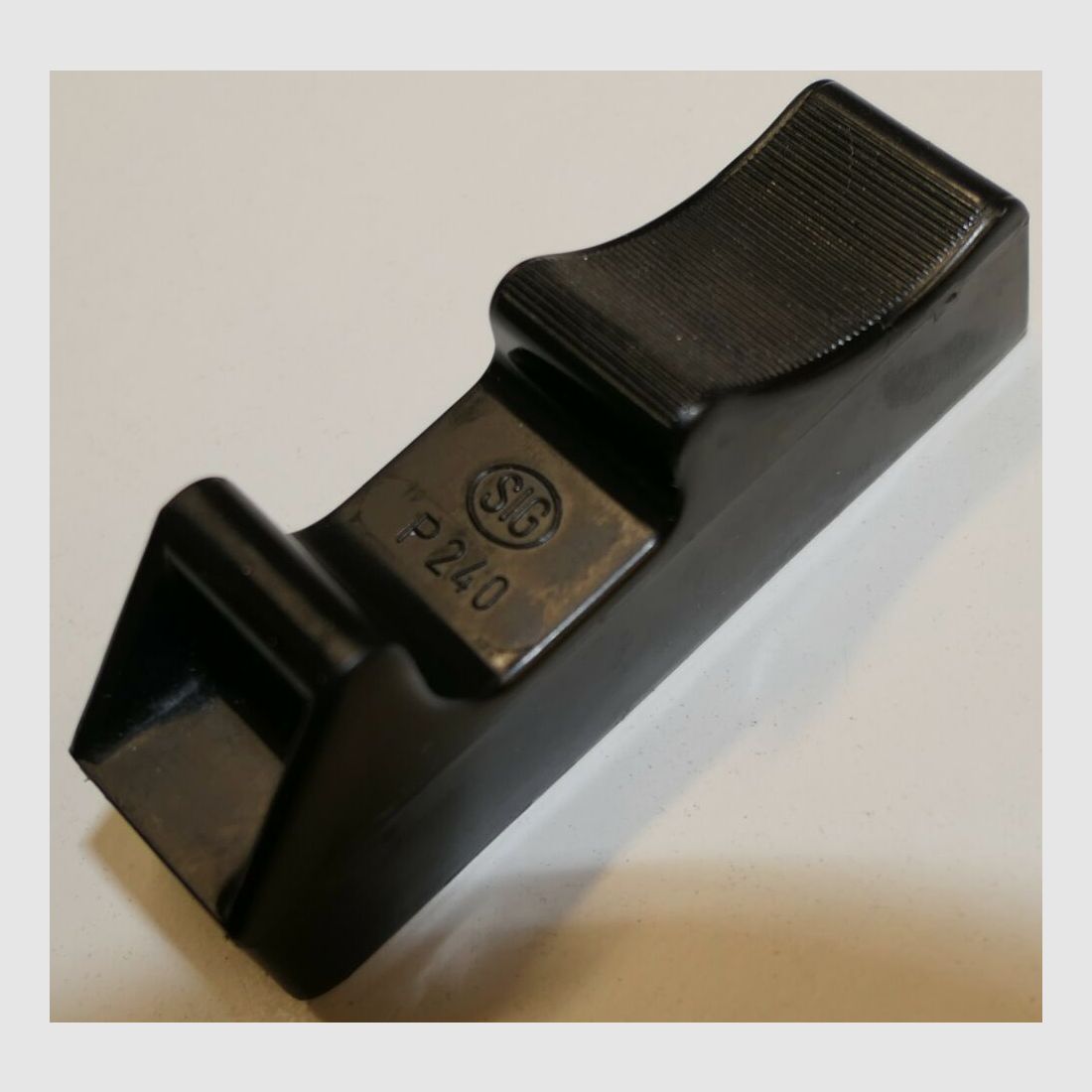 SIG Sig P240 magazine loading aid for caliber 9x19 .380 AUTO