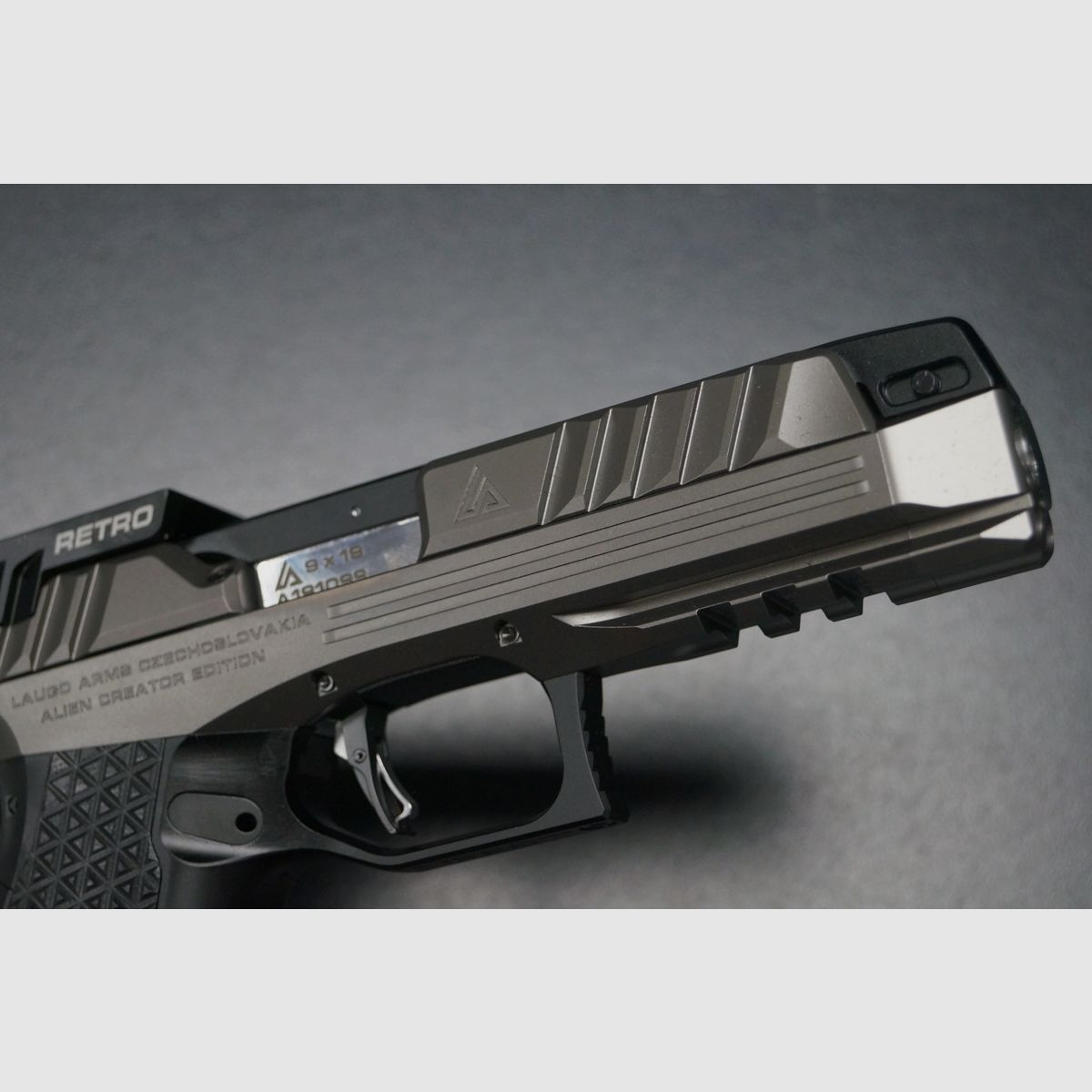 Laugo Arms Alien Creator Retro Kit 9mm Para, image 2 sur 7