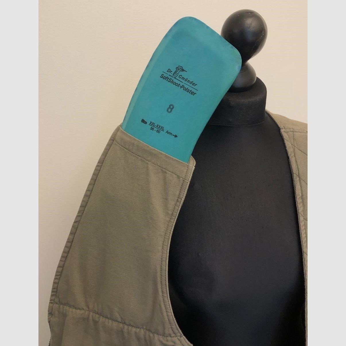 Vendo giubbotto da tiro maschile Rascher in condizioni pari al nuovo taglia 56