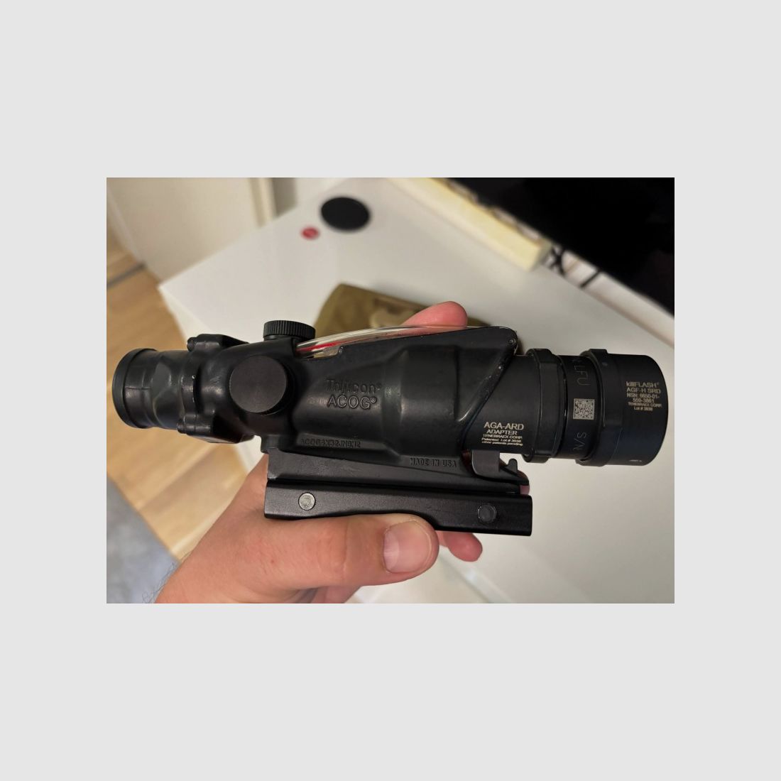 Trijicon ACOG 4×32 BAC Riflescope mit Tasche USMC