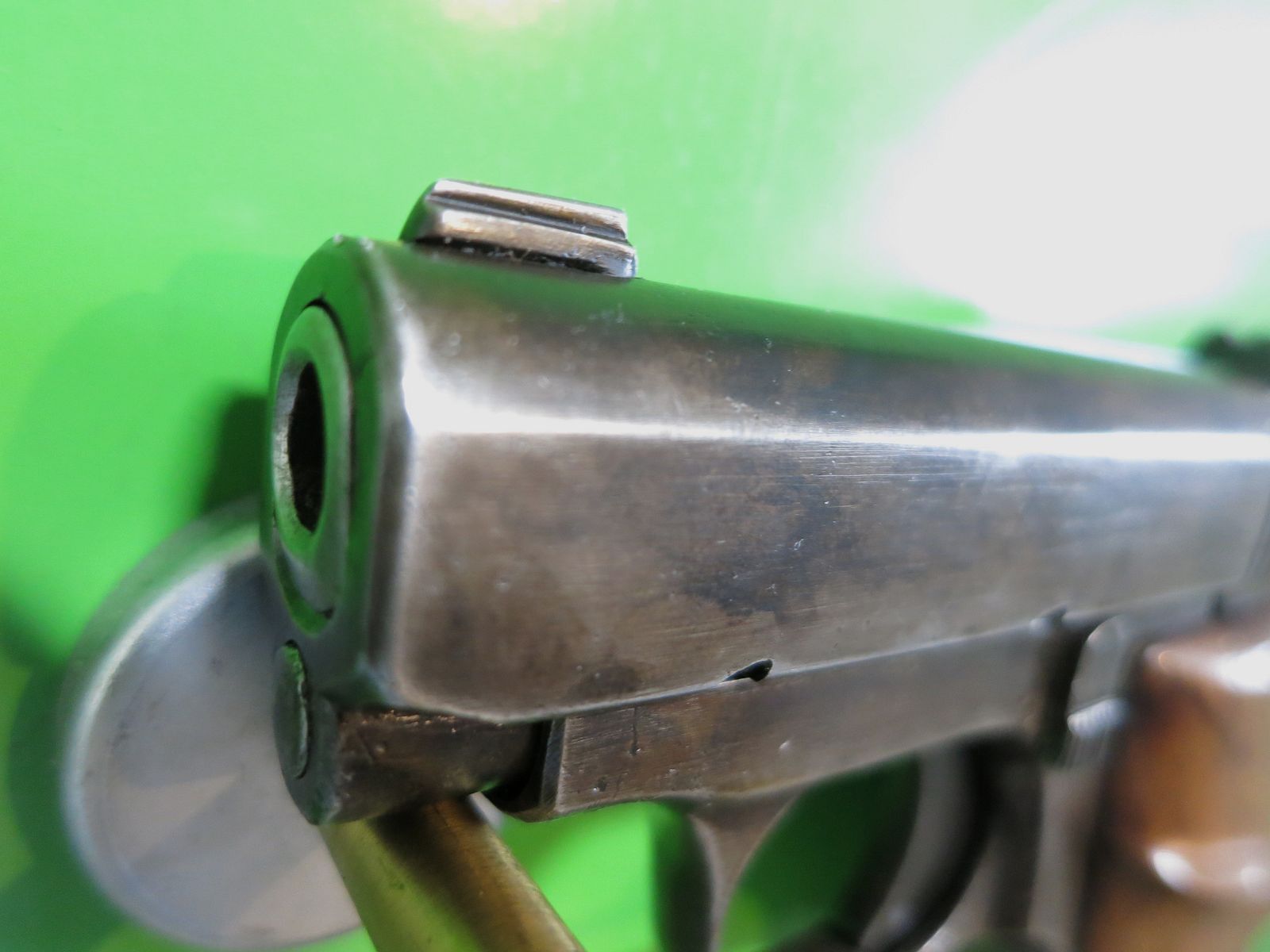 Halbautomatische  Astra Modell 200 (?), Lady-Gun im Westentaschenformat,  7,65mm Browning       #71-