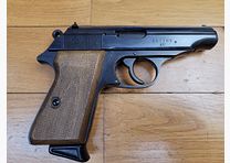 Peu courant pistolet Walther PP – Calibre 7,65 (non indiqué !) – Rare fabrication Walther Zella-Mehlis de février/mars 1945 – Belles plaquettes et beau canon – État TTBE++ – Neuf !