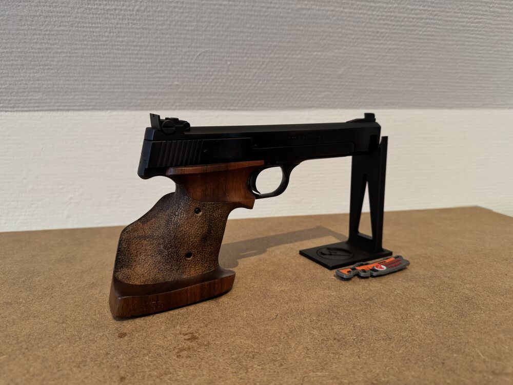 Smith & Wesson Model 41