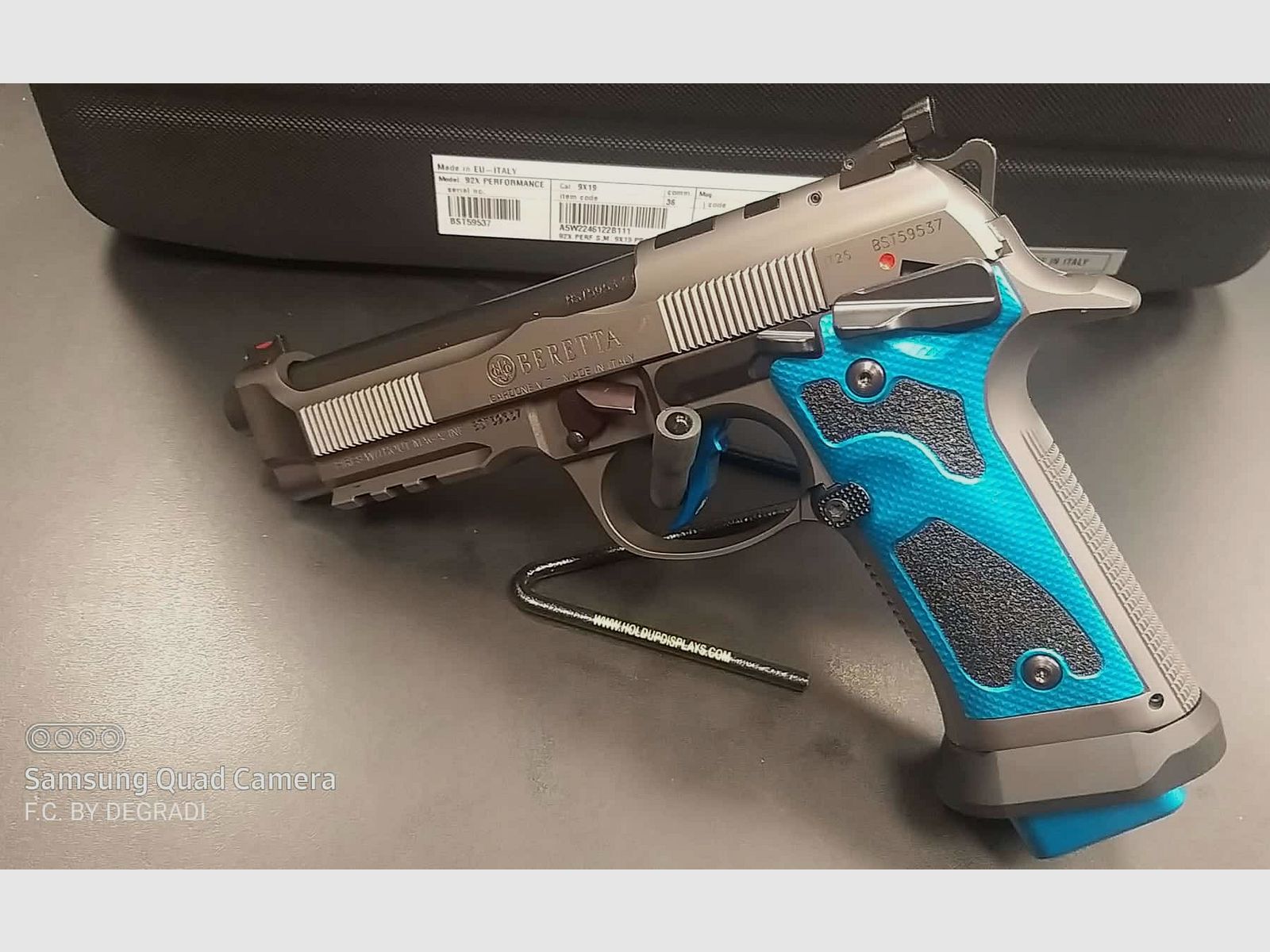 BERETTA 92 X DARK SERIES BLUE FULL OPTONALS CAL. 9X19, immagine 1 di 4