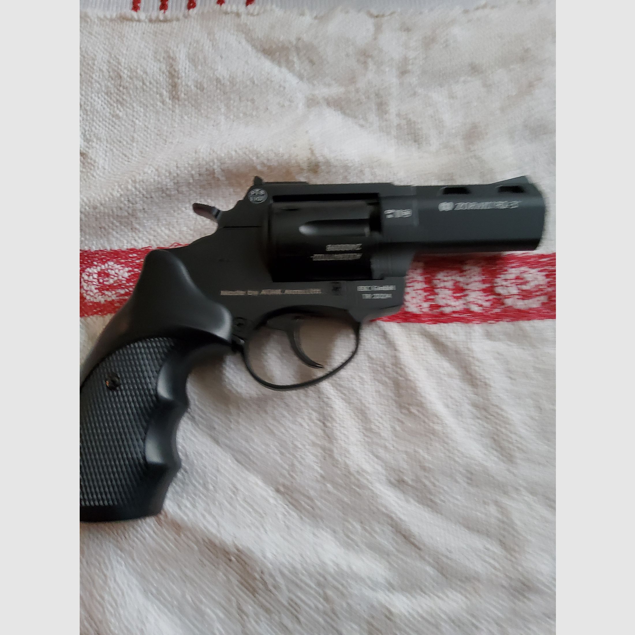 Zoraki R2 3'' blank firing revolver 9 mm R.K. absolutely as new