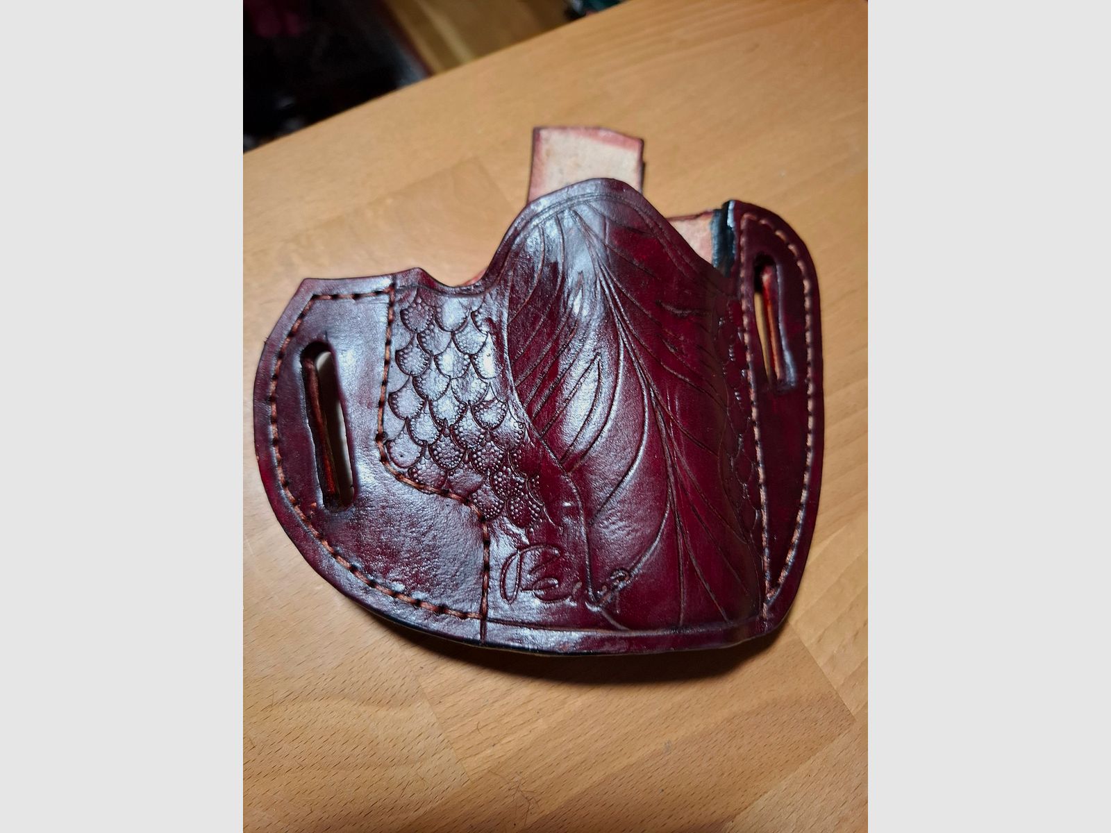 Handgenähtes Holster CANIK TP9.