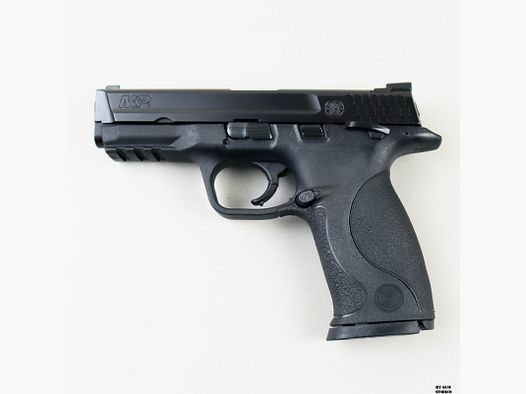 Smith & Wesson pistol mod. M&P 9 cal. 9x21mm IMI matr. HMF0446