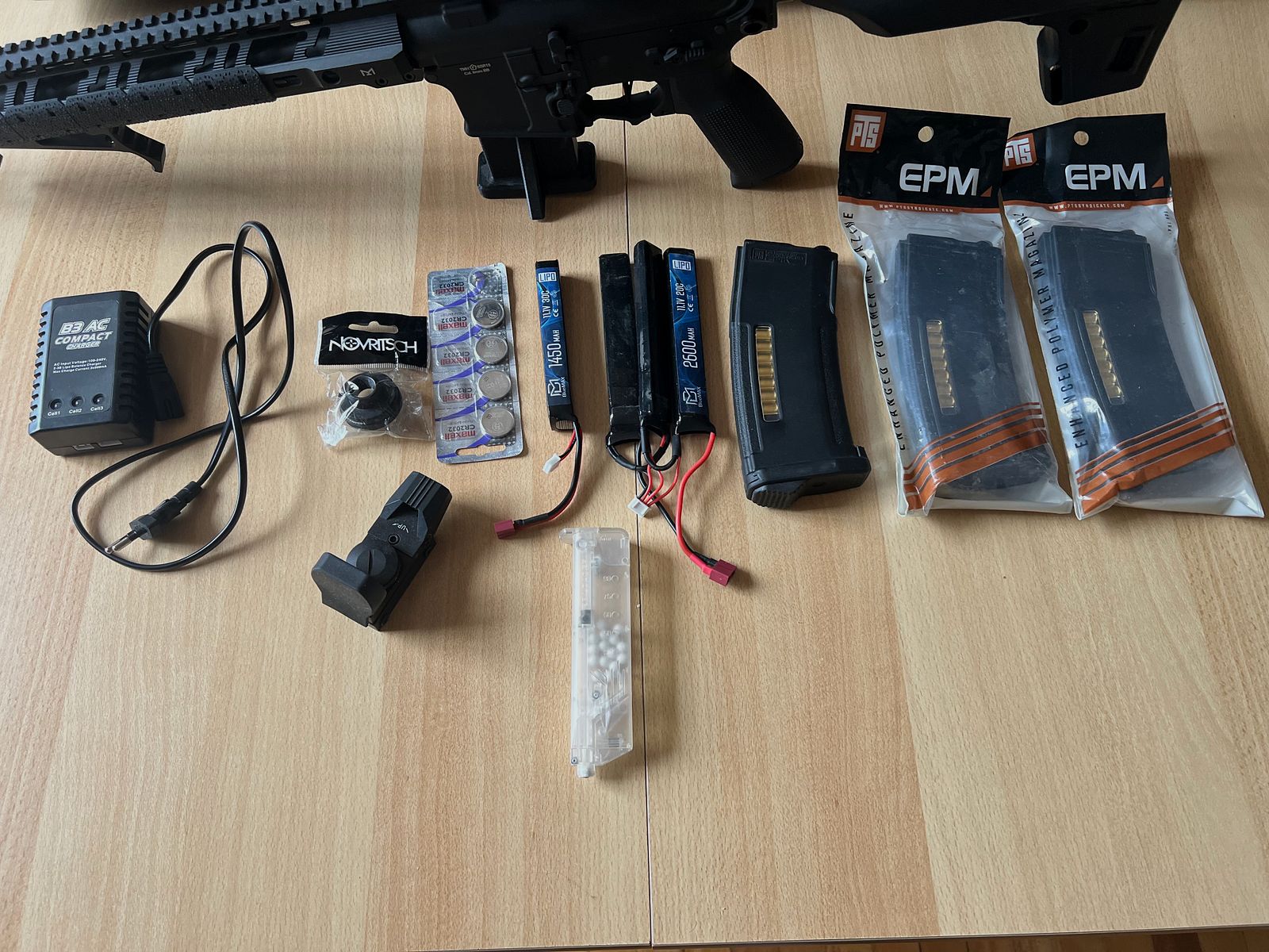 Komplettes airsoft set  novritch ( SSR 15 /SSG 10 / SSX 23)