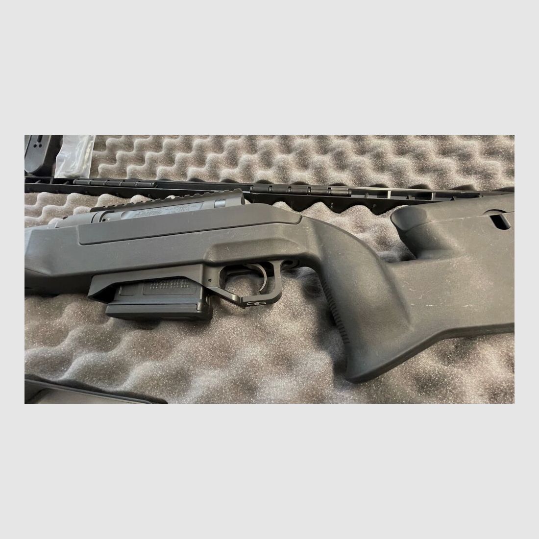 Daniel Defense Delta 5, image 6 of 10