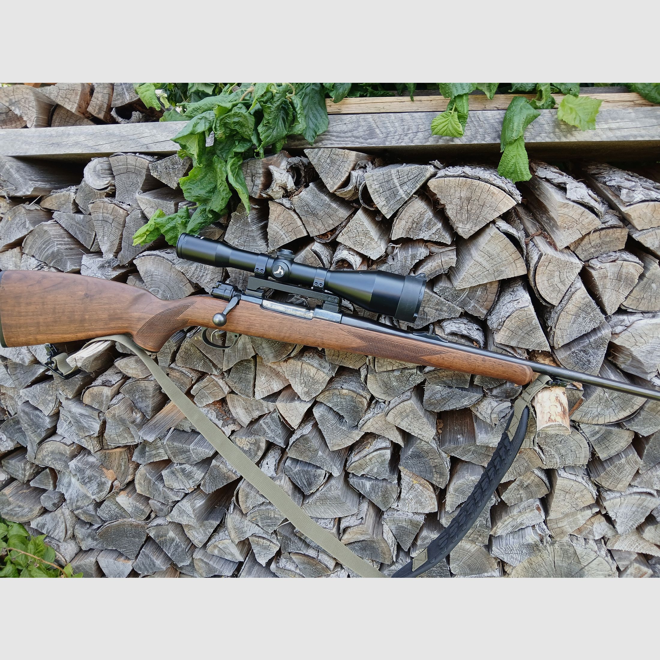 Repetierbüchse 98er von BRNO im Kaliber  .30-06 Spring. 