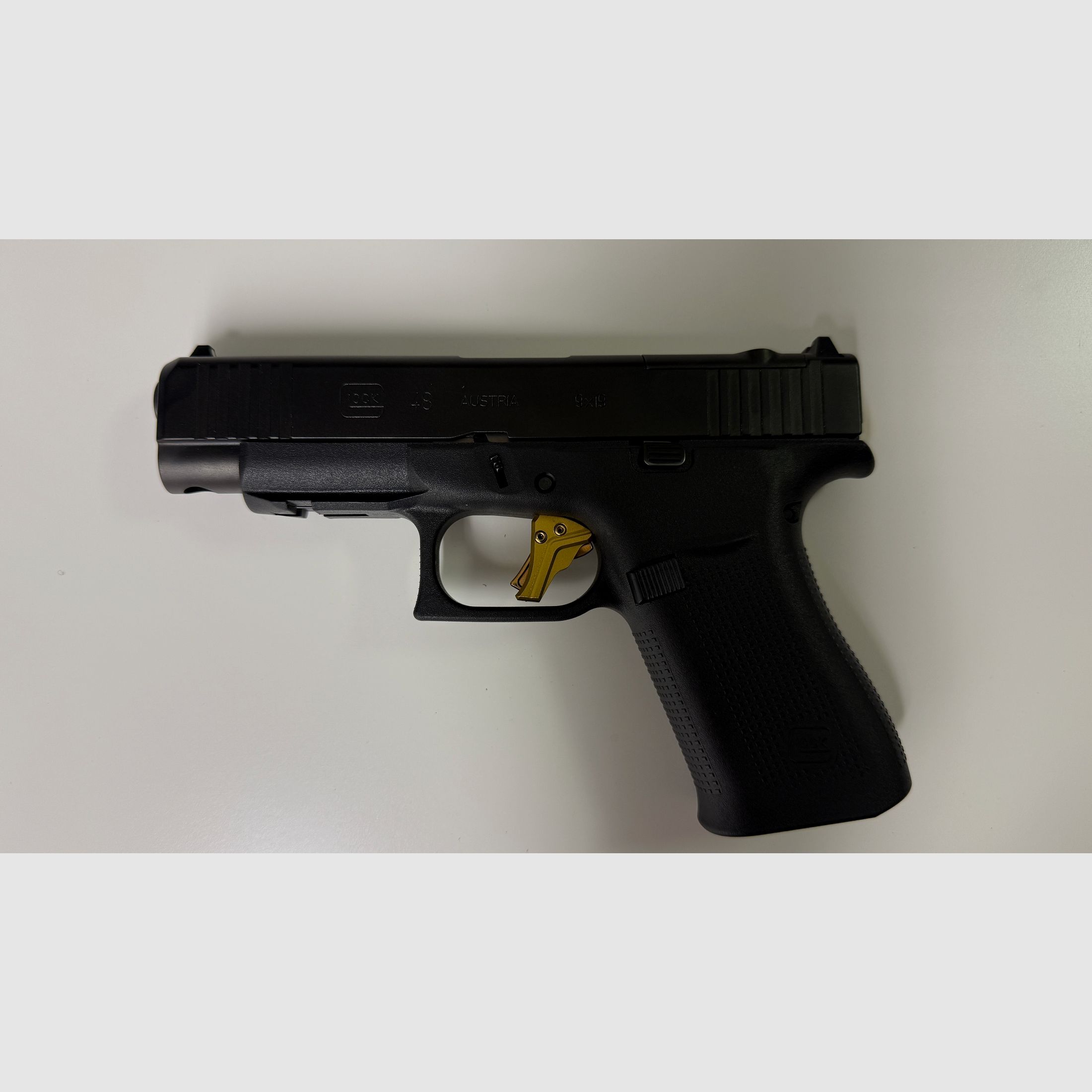 Glock 48 MOS / FS / Rail / RMSc (Shield) w 9mm Luger