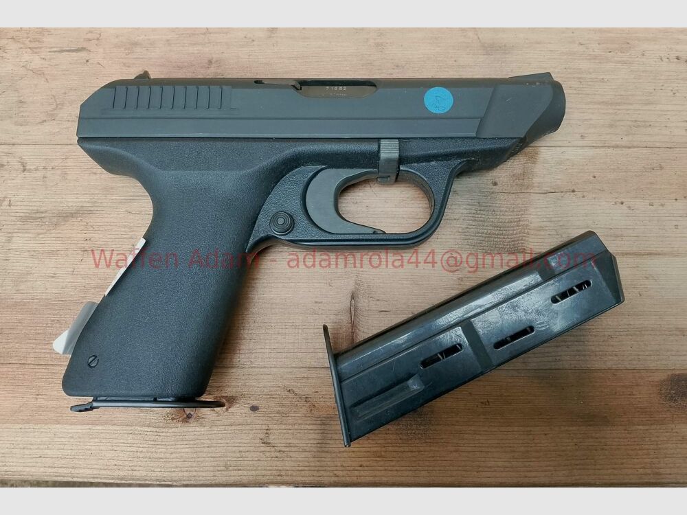 Heckler & Koch VP 70 Z Volkspistole