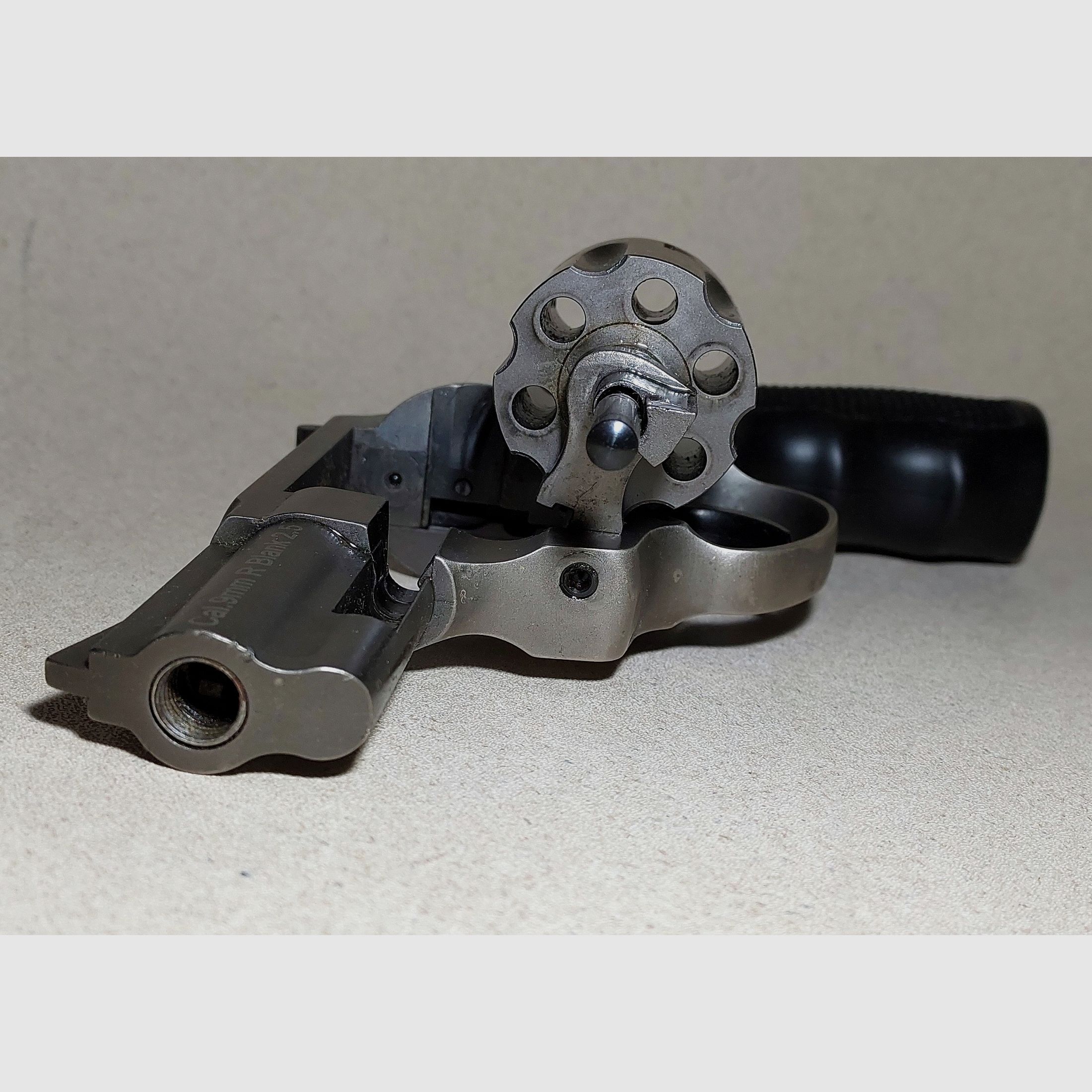 Zoraki R1 2,5 Zoll Schreckschuss-Revolver Kal. 9mm R.K. titan OVP 