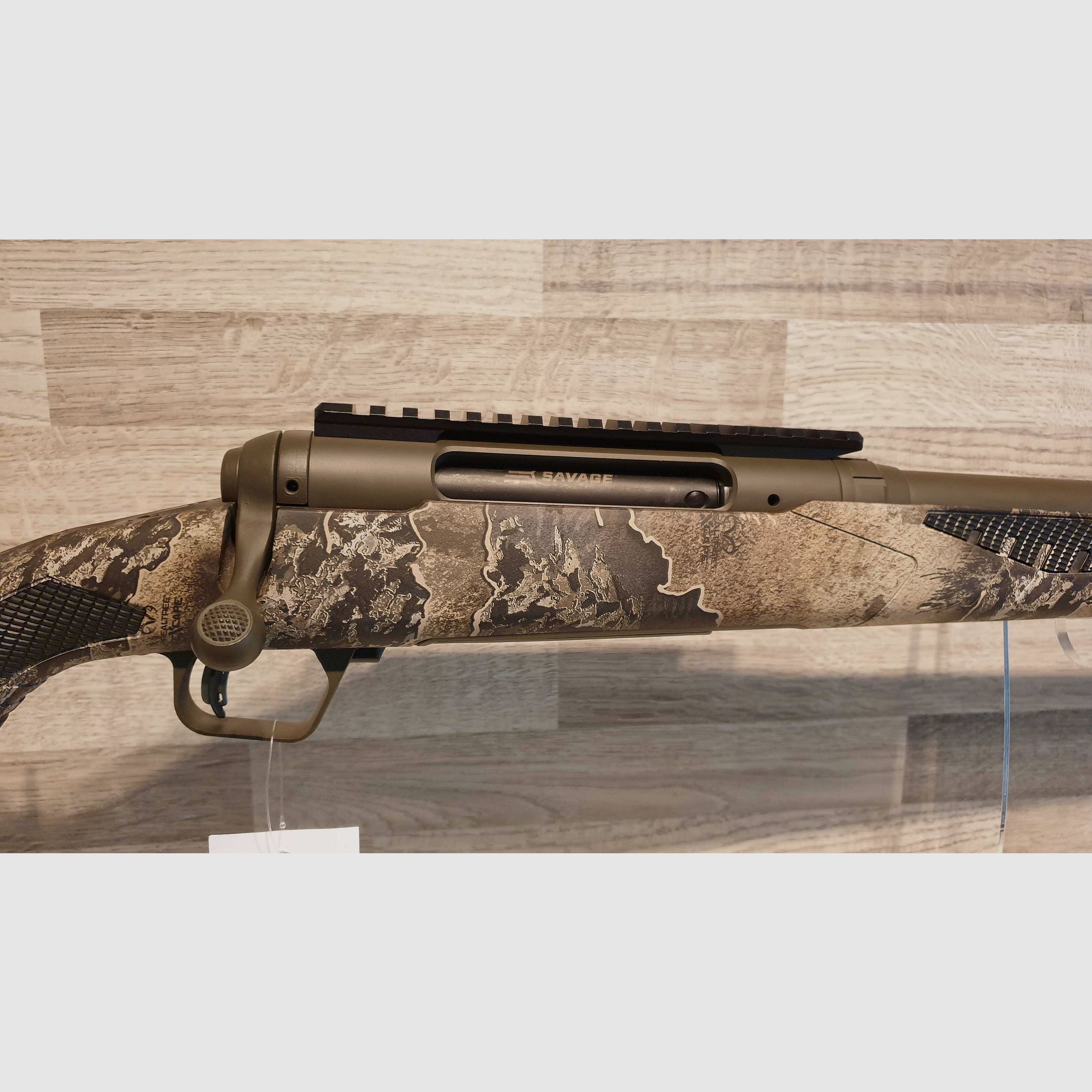 Savage 110 TIMBERLINE Cal. .30-06 - canon cannelé - filetage de bouche - Nouveauté du commerce spécialisé
