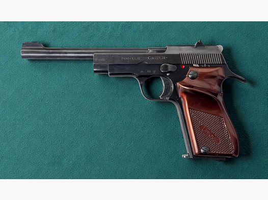 Pistola de pequeño calibre Unique D.6 .Cal. 22lr