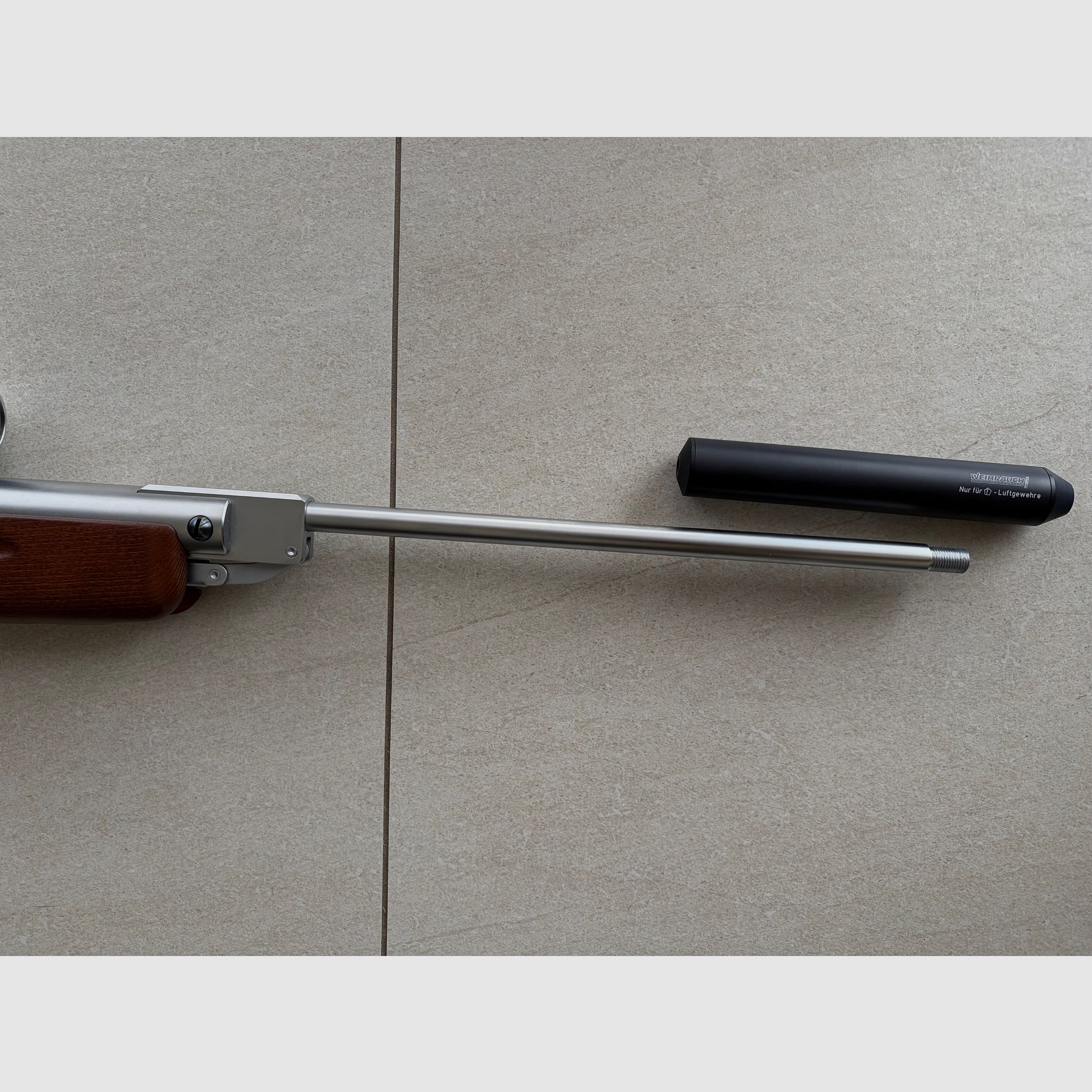 Weihrauch HW35 K Cal. 4,5 mm (.177) con scope y Weihrauch suppressor – Like new