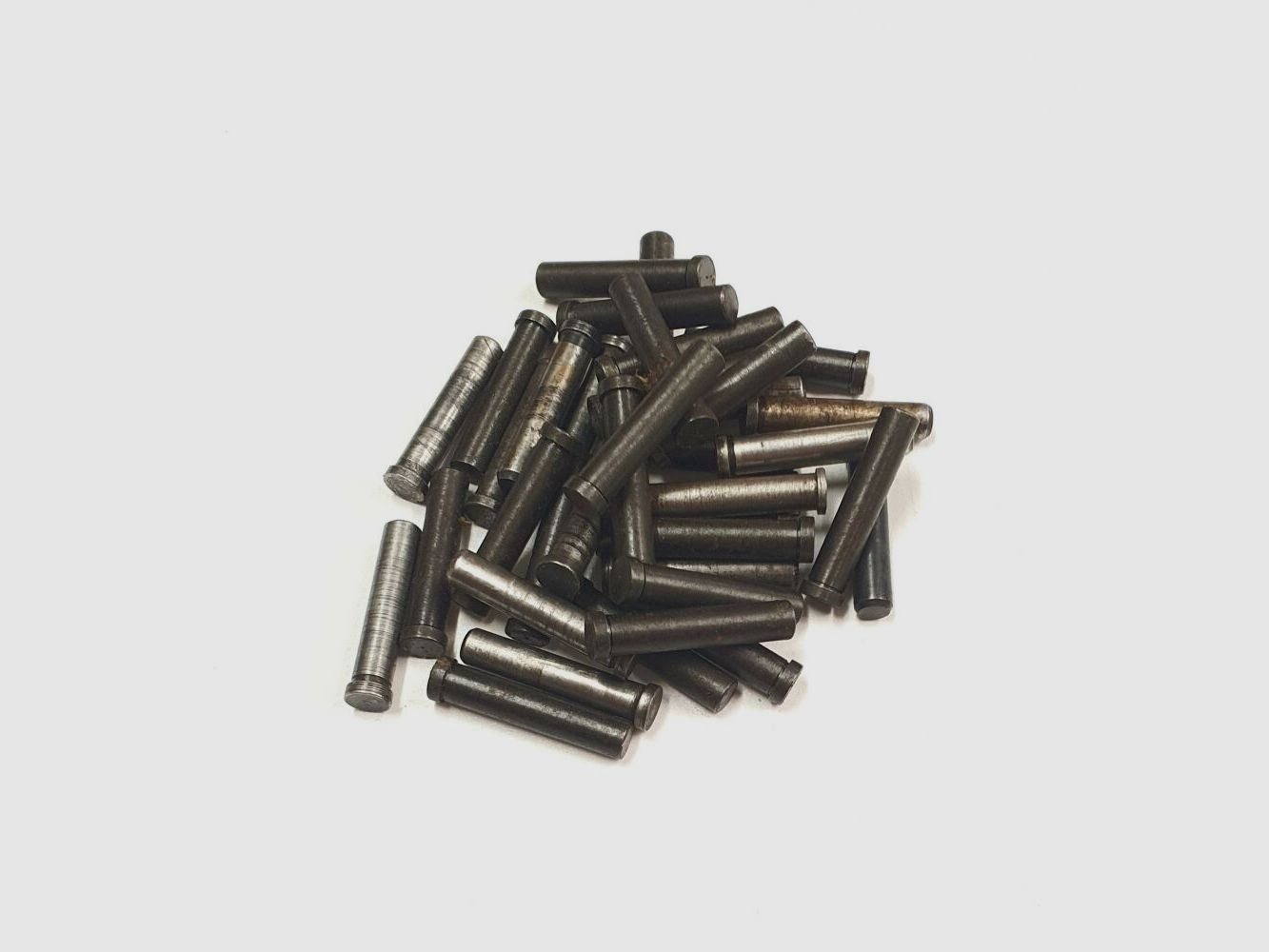 30M1 [57] US 30M1 carbine pin for trigger guard / Trigger Housing Pin, used, US Military part