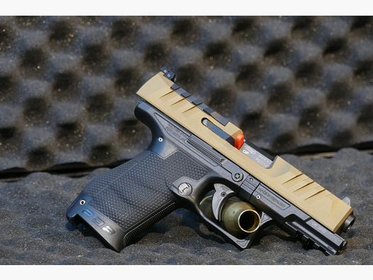 Pistolet de service Walther PDP Compact, 4", 9x19, Ceracote personnalisé bronze brûlé WHB14