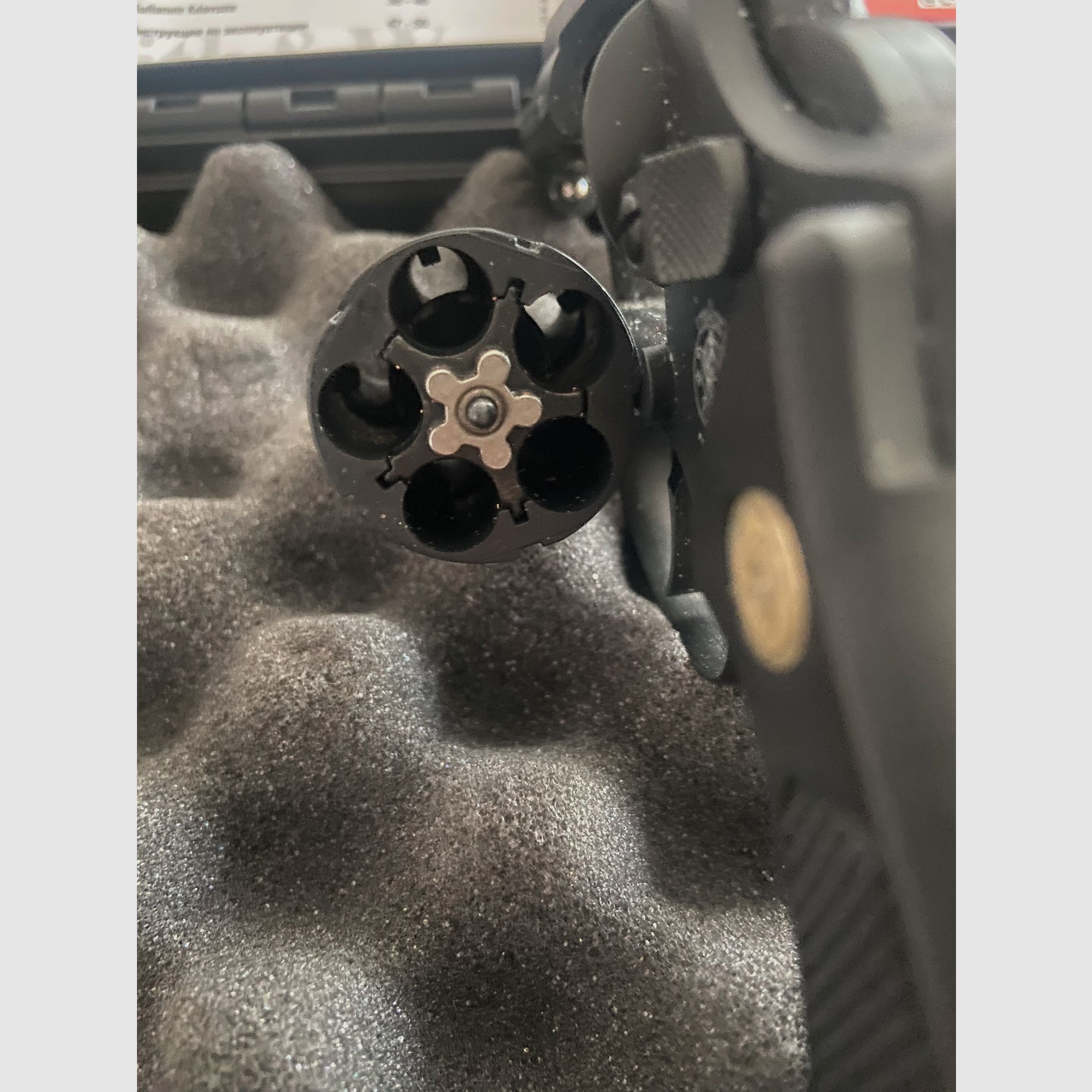 S&W Chiefs Special 9mm R.K. – 2-piece set in case