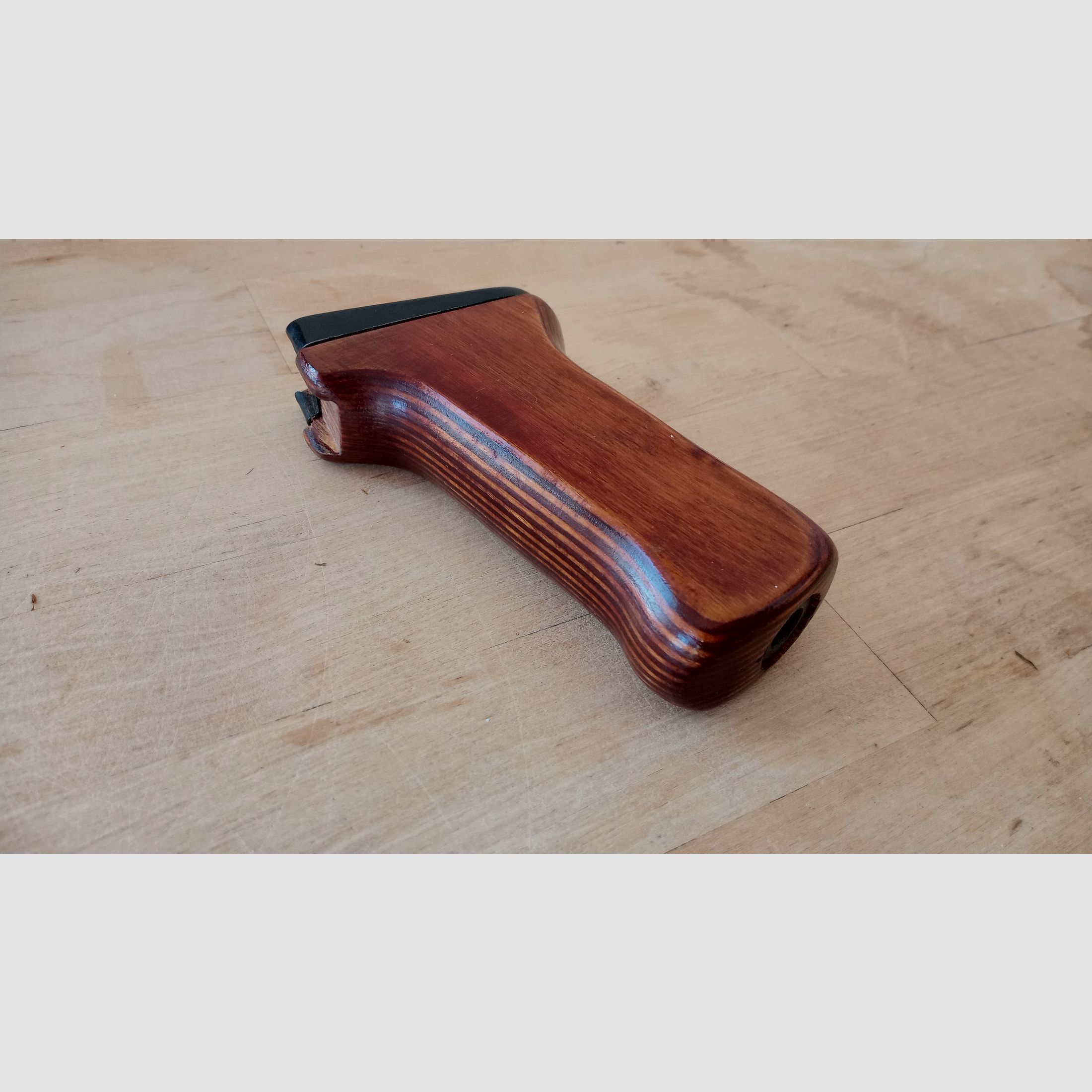 Original Russian AK74 laminated wood pistol grip / also fits AKM // laminate grip / Yunker